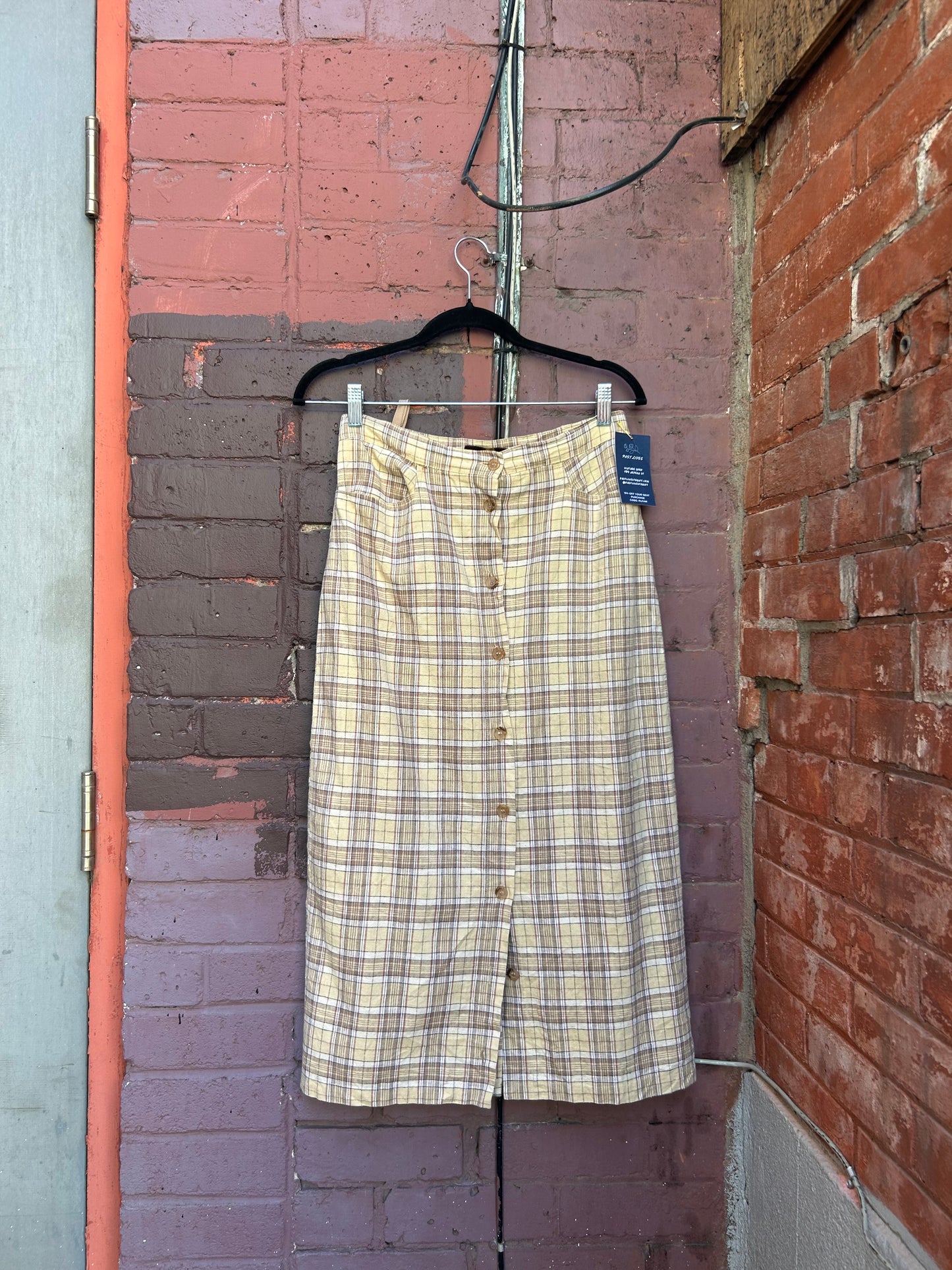 80’s Vintage Plaid Linen Button Down Skirt / 28 Waist