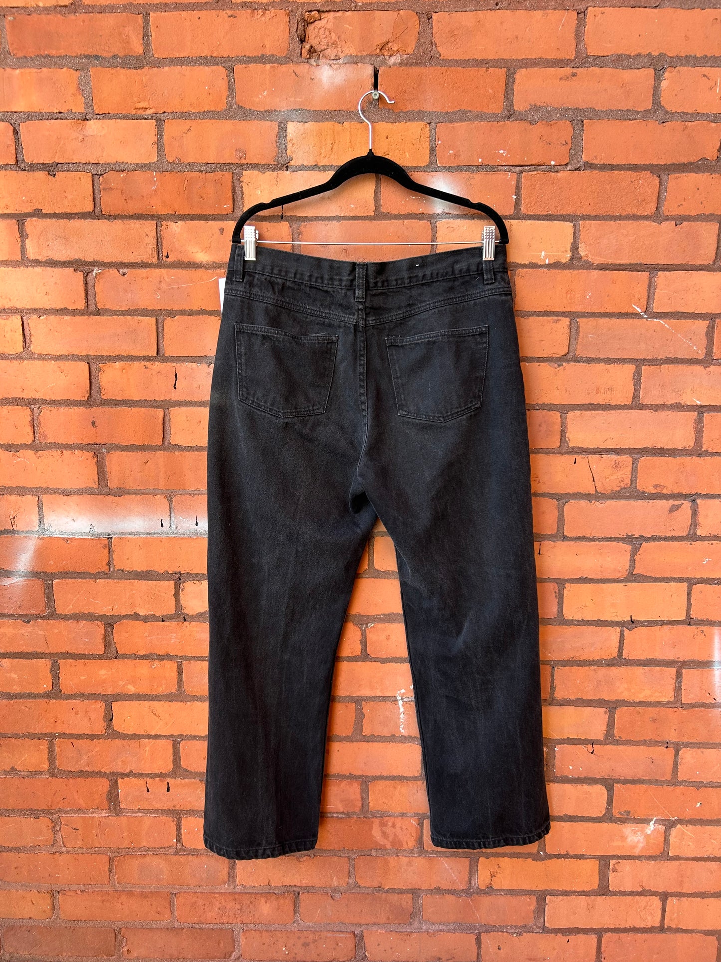 90’s Vintage Black Straight Leg Jeans / 34 Waist