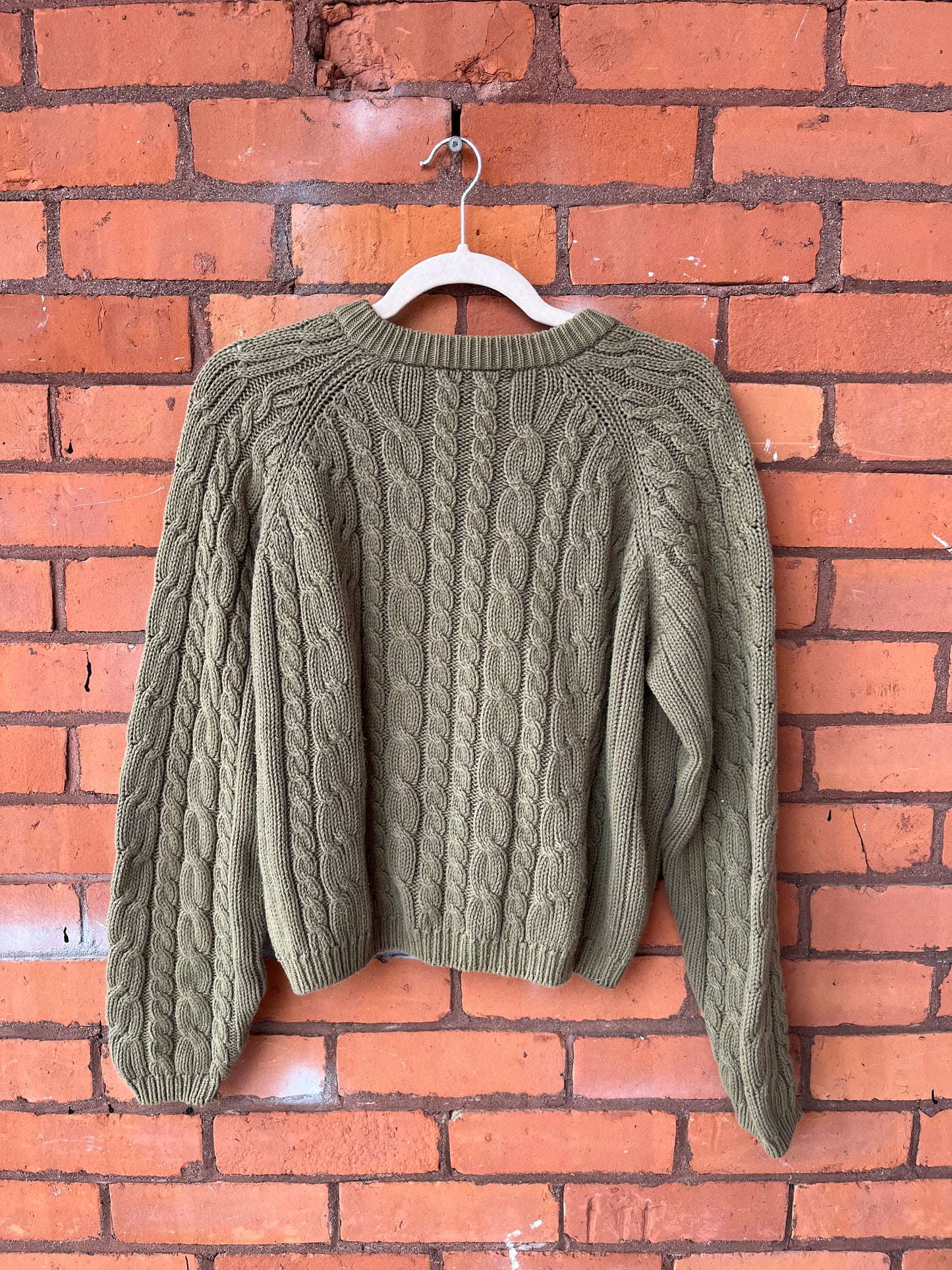 90’s Vintage Sage Green Cable Knit Cropped Cardigan / Size M