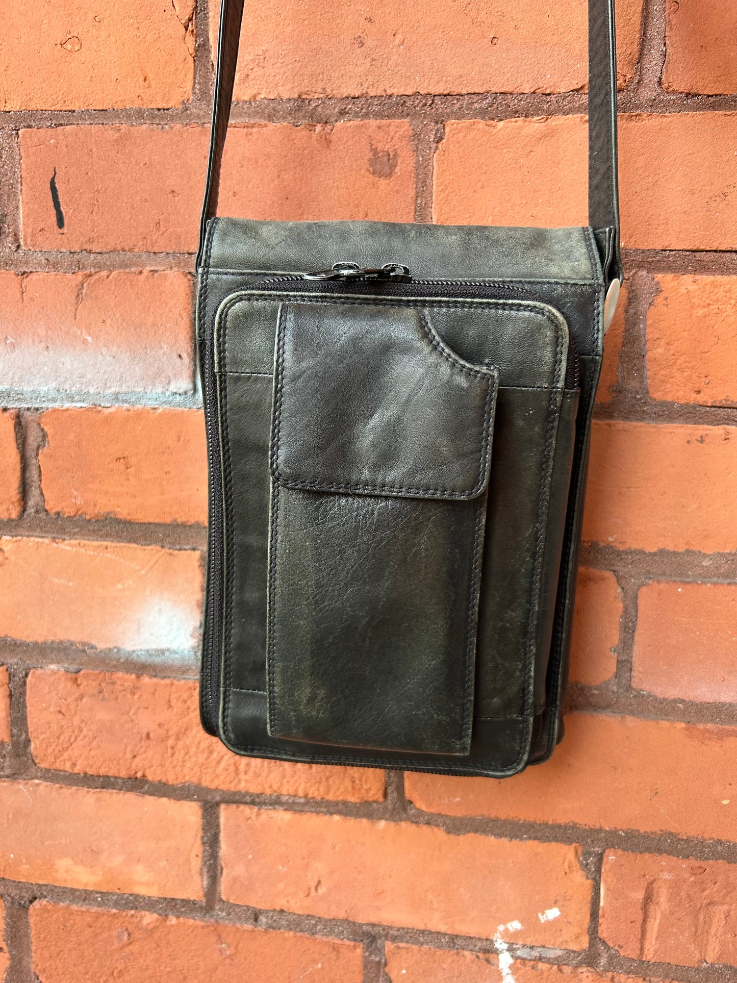 Y2K Vintage Black Faded Leather Rectangle Crossbody Purse