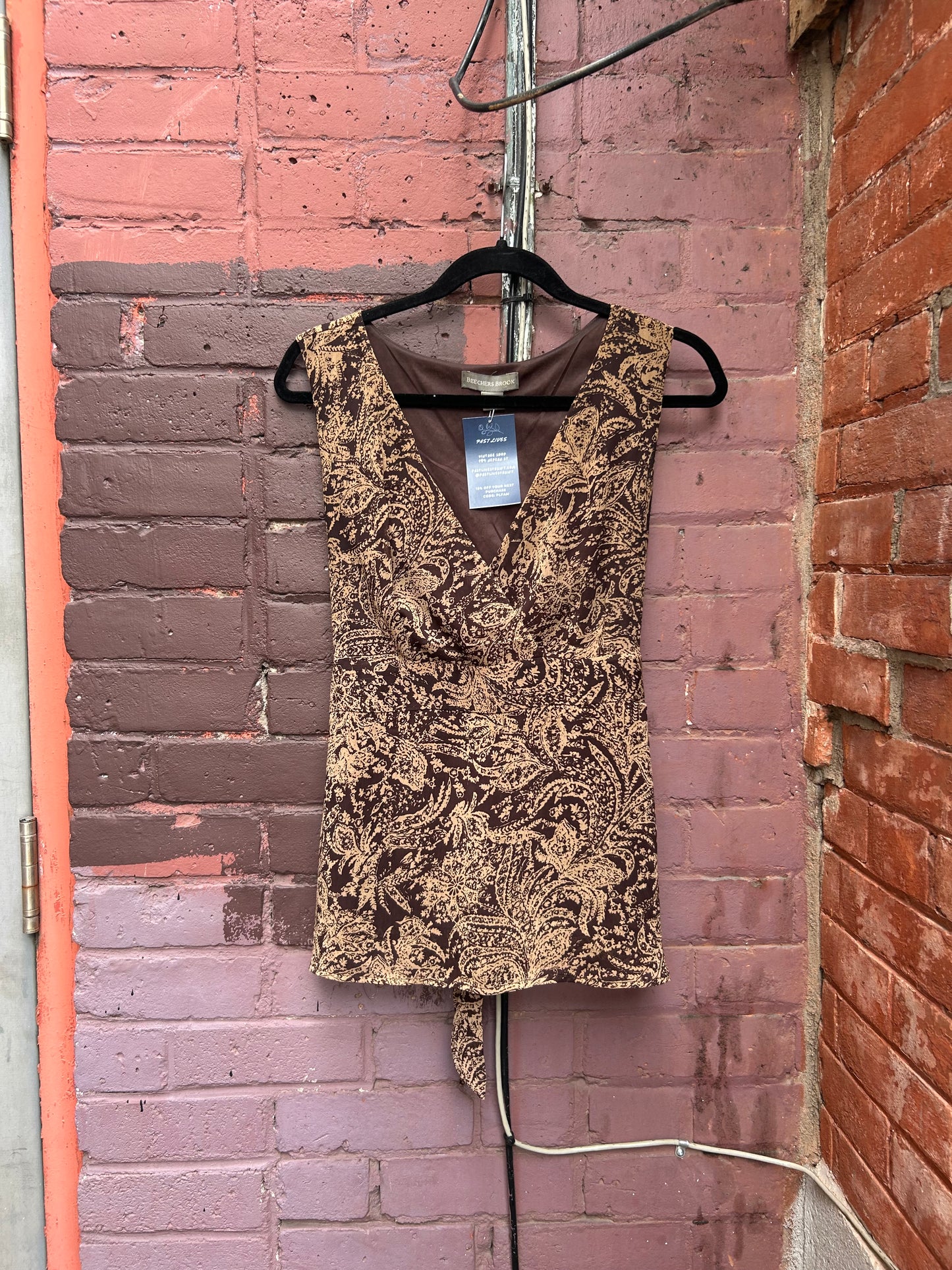 90’s Vintage Brown V-Neck Tie Tank / Size L