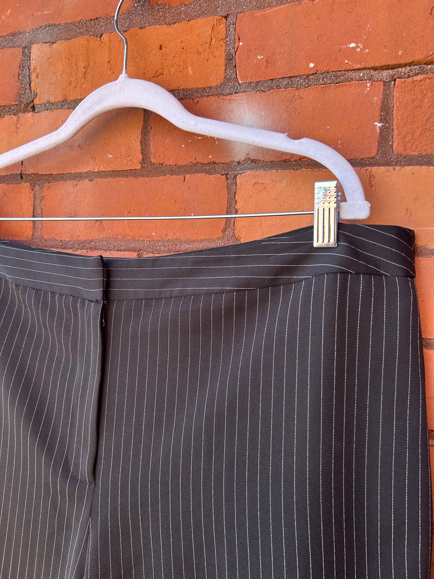 90’s Vintage Black & White Pinstripe Straight Leg Trousers / 40 Waist