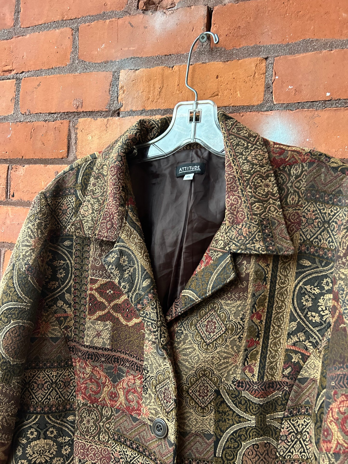 90’s Vintage Brown & Red Tapestry Jacket / Size XL