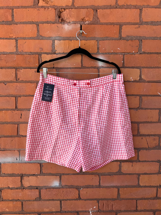 90’s Vintage Red & White Gingham Cotton Shorts / 34-36 Waist