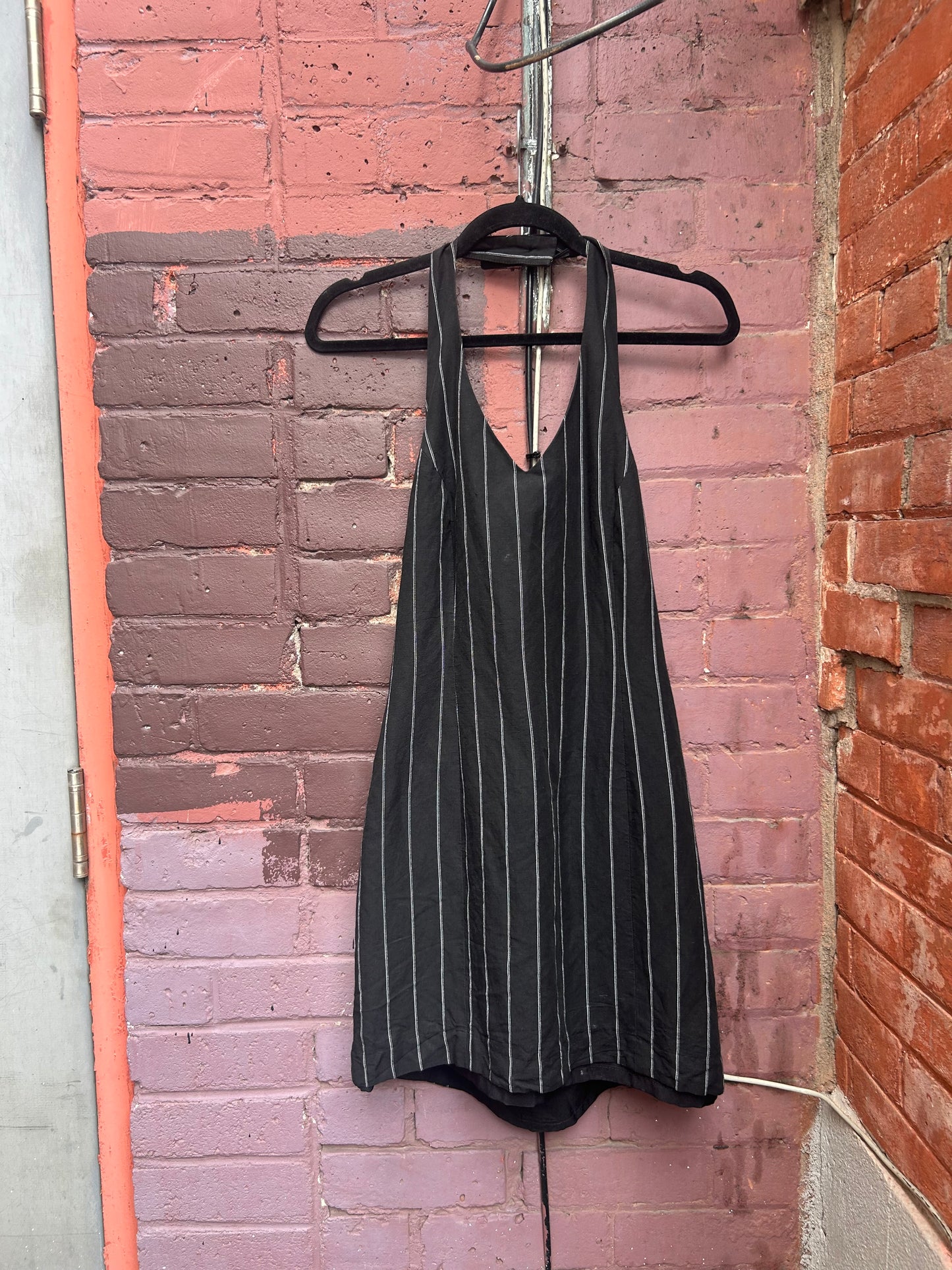 90's Vintage Black & White Pinstripe Linen Blend Halter Dress / Size 8