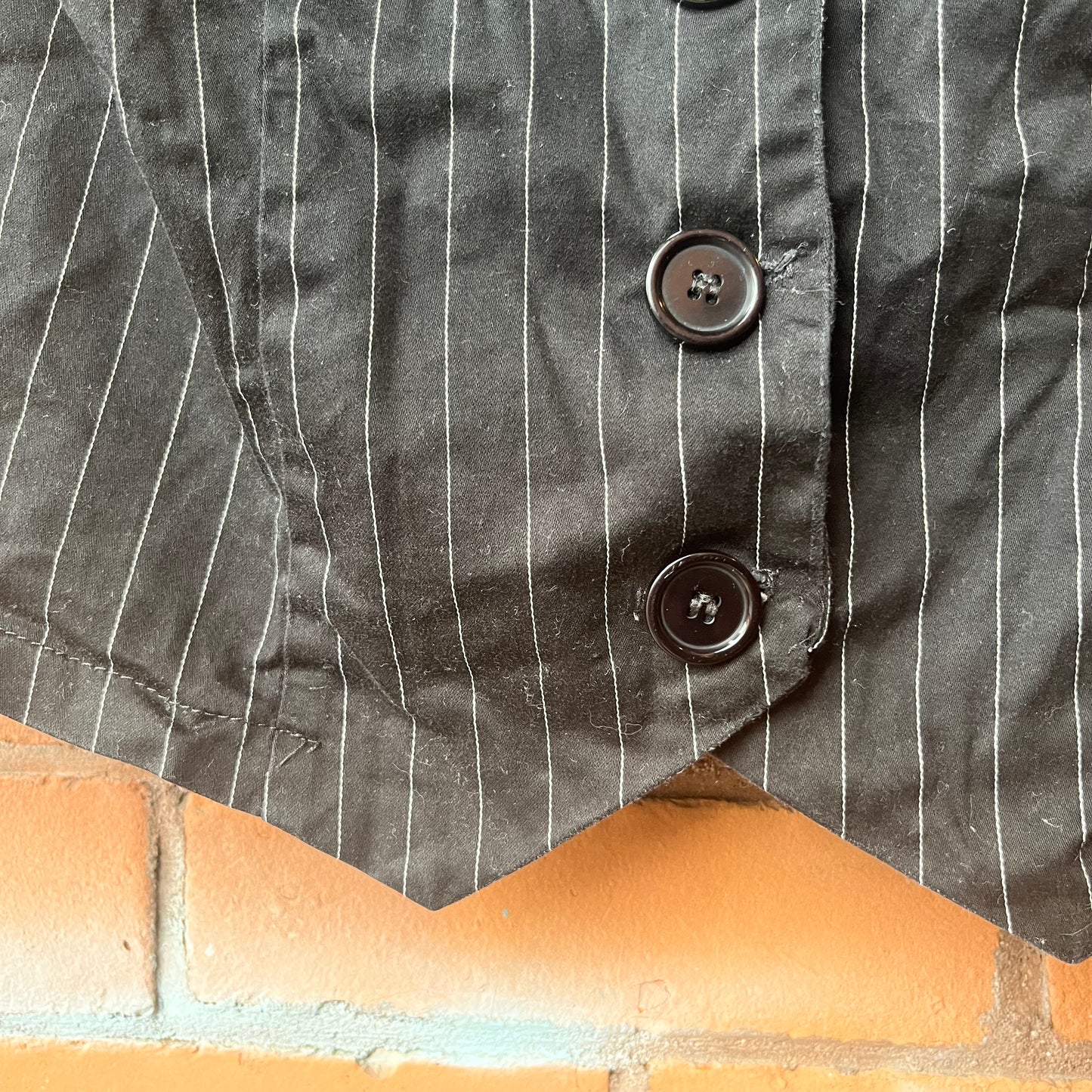 90’s Vintage Black & White Pinstriped Halter Vest Top / Size M