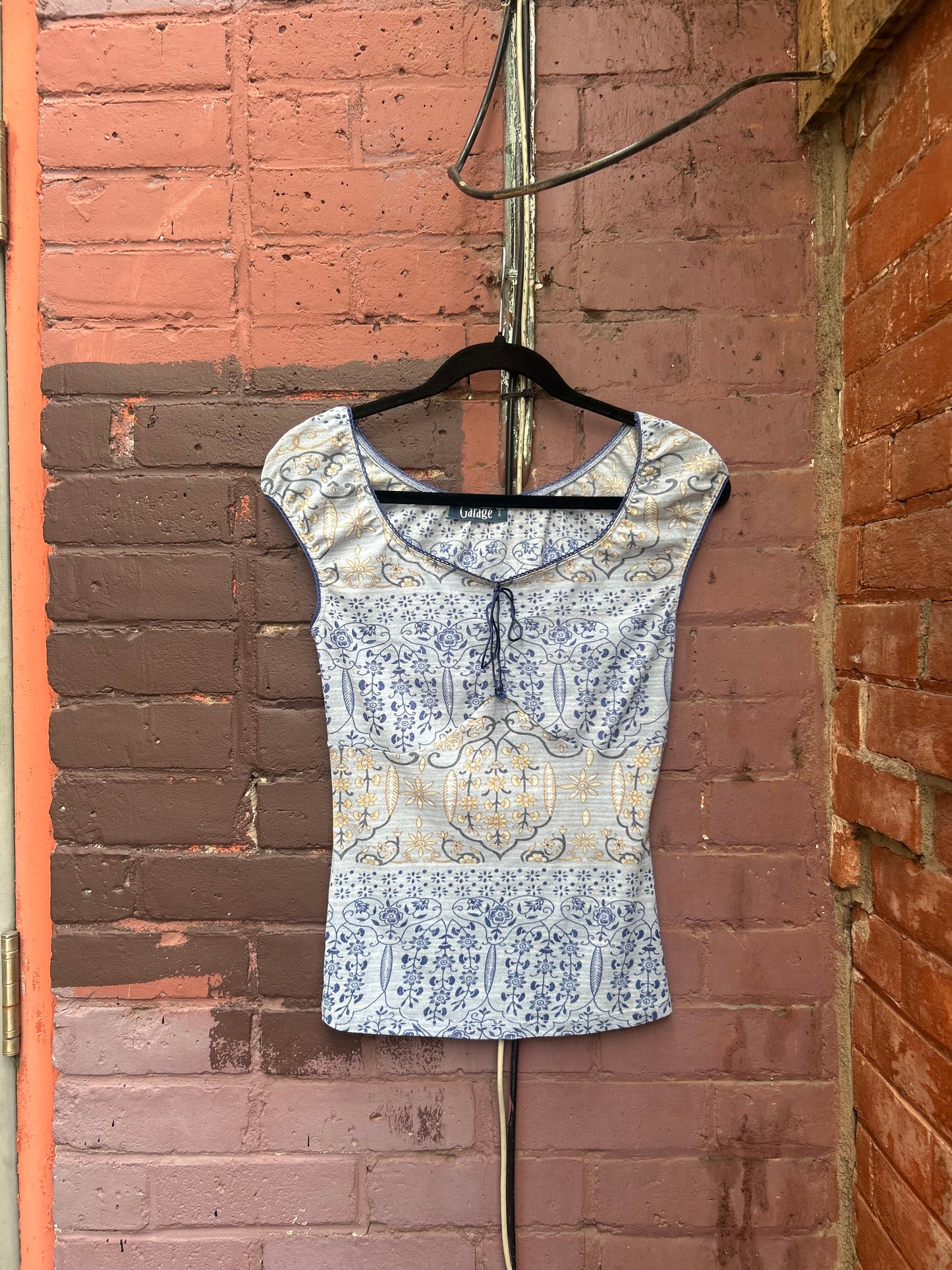 90’s Vintage Blue Floral Micro Mesh Top / Size S