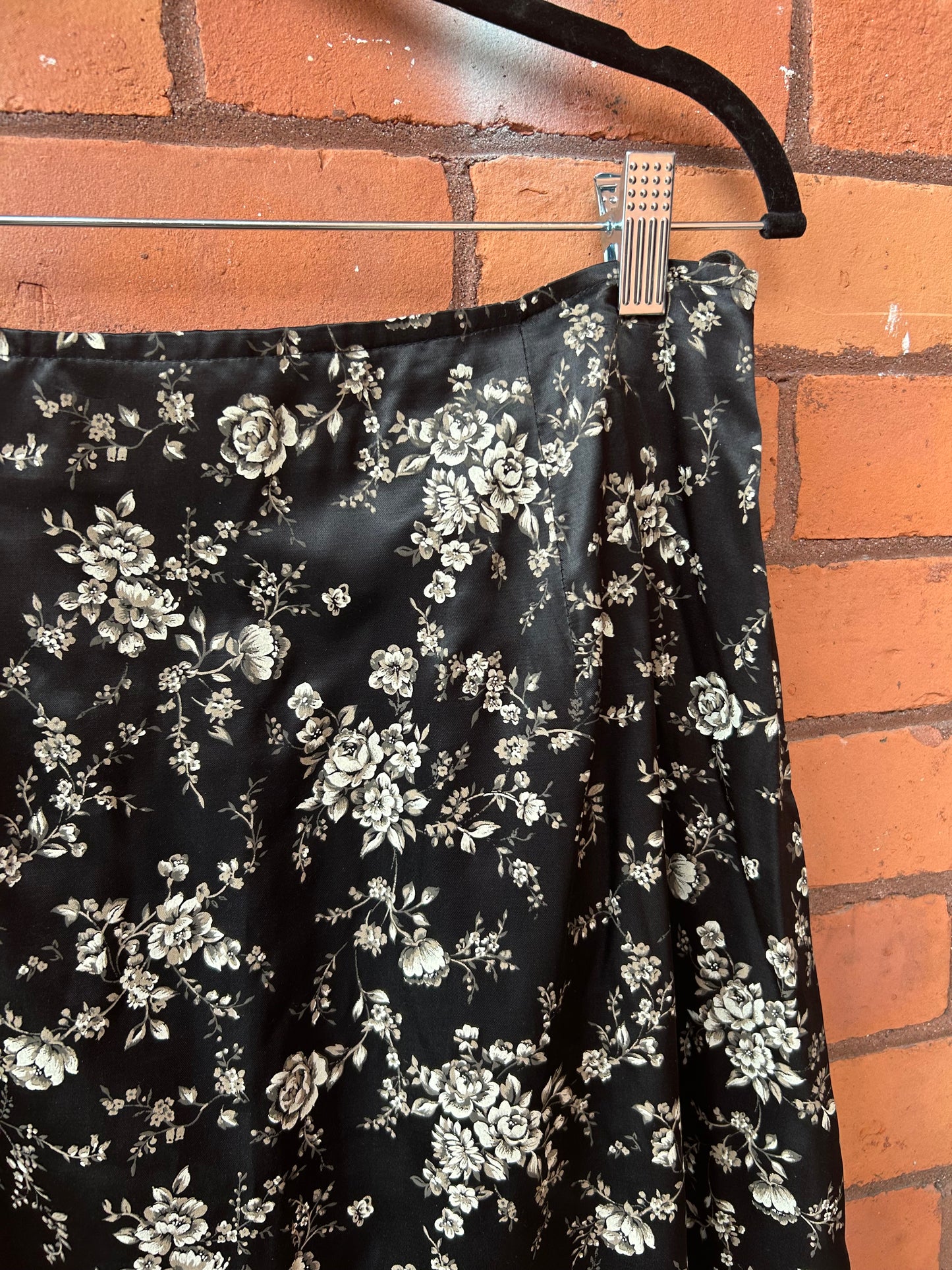 90’s Vintage Black & Neutral Floral Print Satin Maxi Skirt / 29 Waist