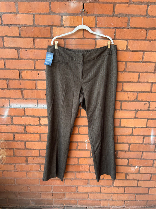 Y2K Vintage Brown Pinstripe Mid Rise Straight Leg Trousers / 40 Waist