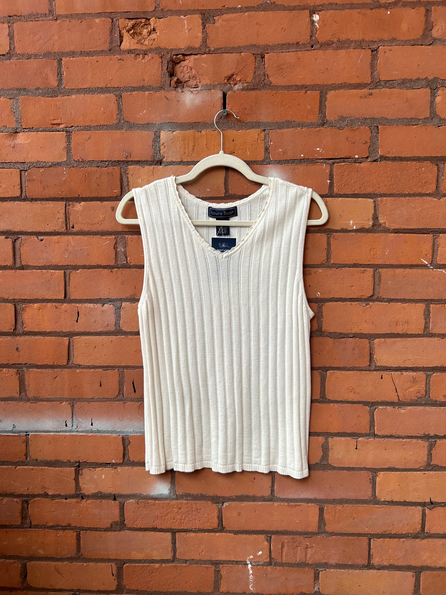 90’s Vintage White Pointelle V-neck Tank Top / Size XL