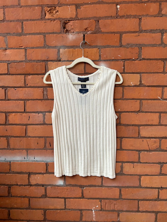 90’s Vintage White Pointelle V-neck Tank Top / Size XL