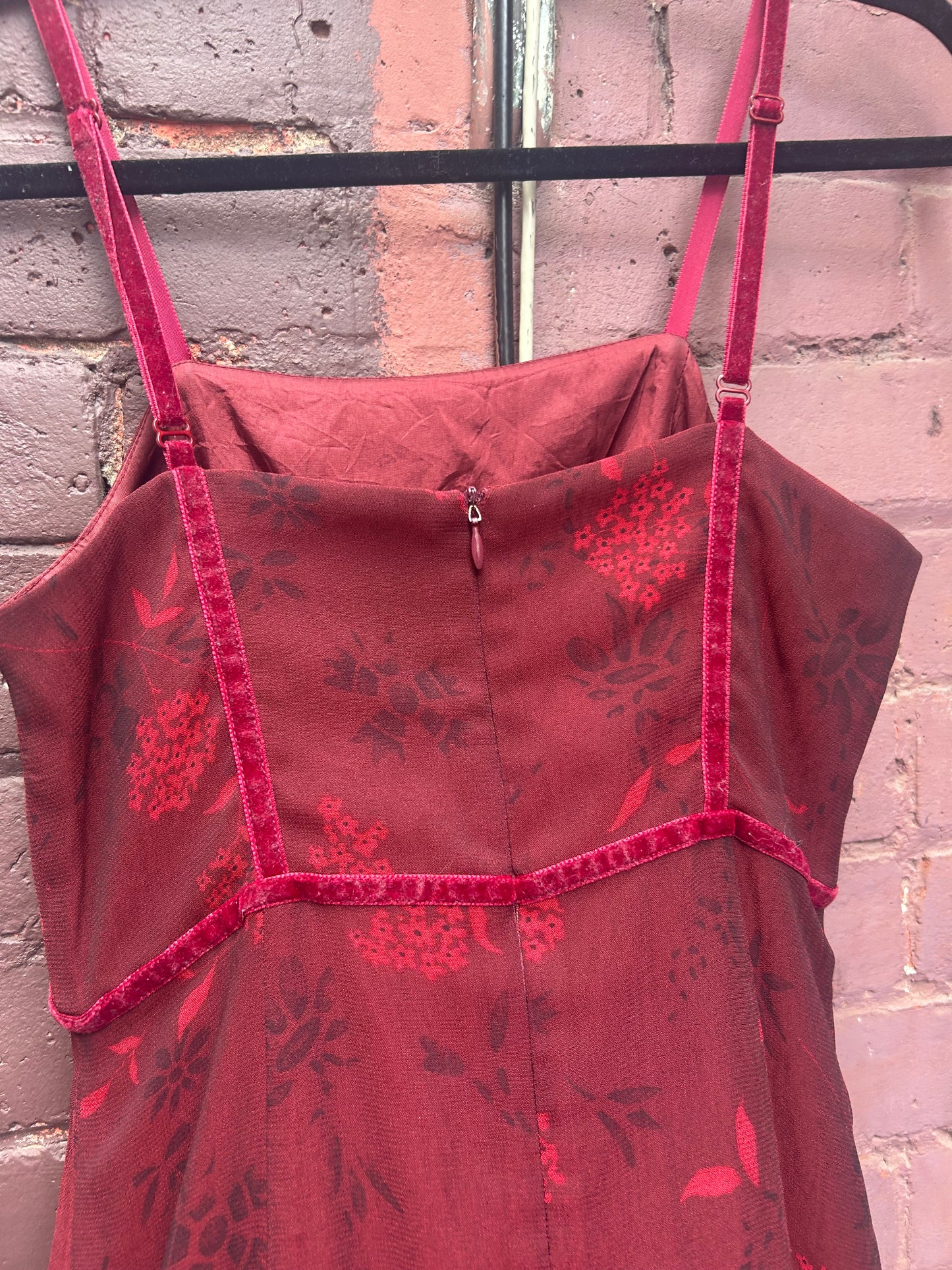 90’s Vintage Romantic Burgundy Midi Dress / Size 2