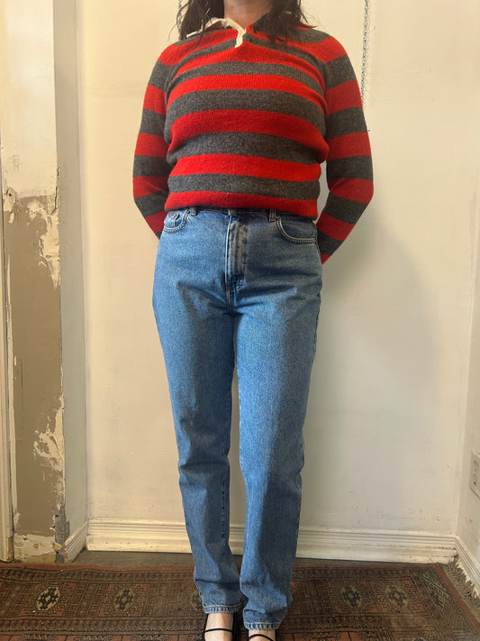 90’s Vintage Calvin Klein Stone Wash Mom Jeans / 31 Waist