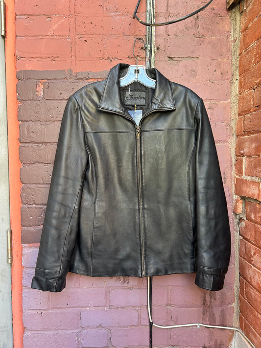 Y2K Vintage Distressed Black Leather Classic Zip Up Leather Jacket / Size M