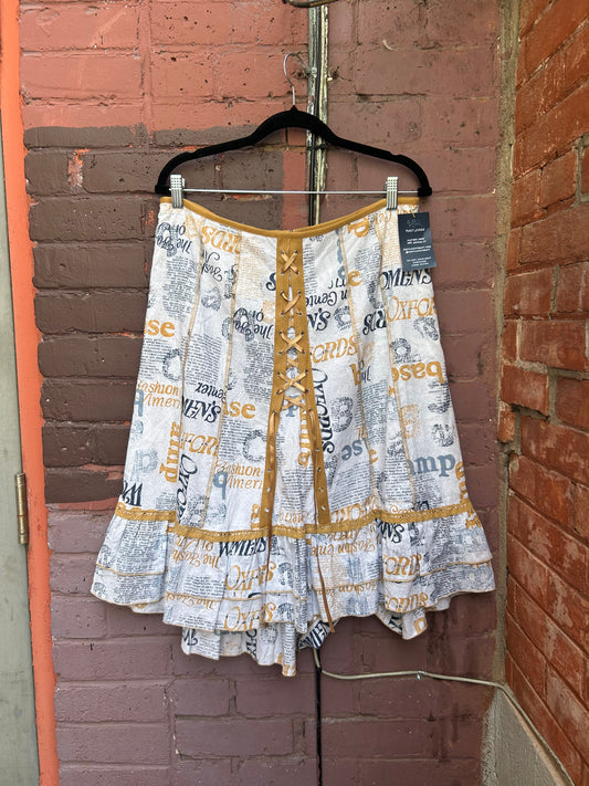 Y2K Vintage White & Beige ‘Women’s Words’  Lace Up Midi Skirt / 34 Waist