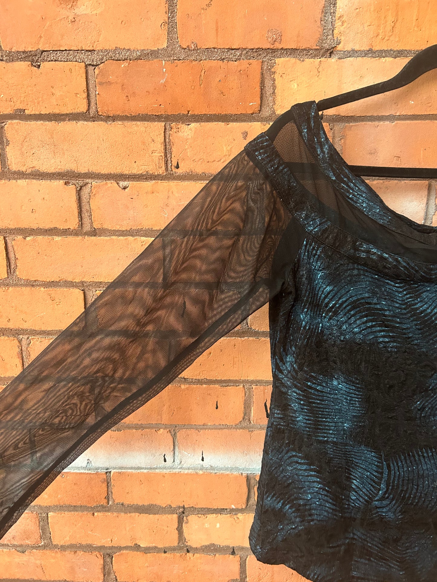 90’s Vintage Blue & Black Mesh Off the Shoulder Top / Size L