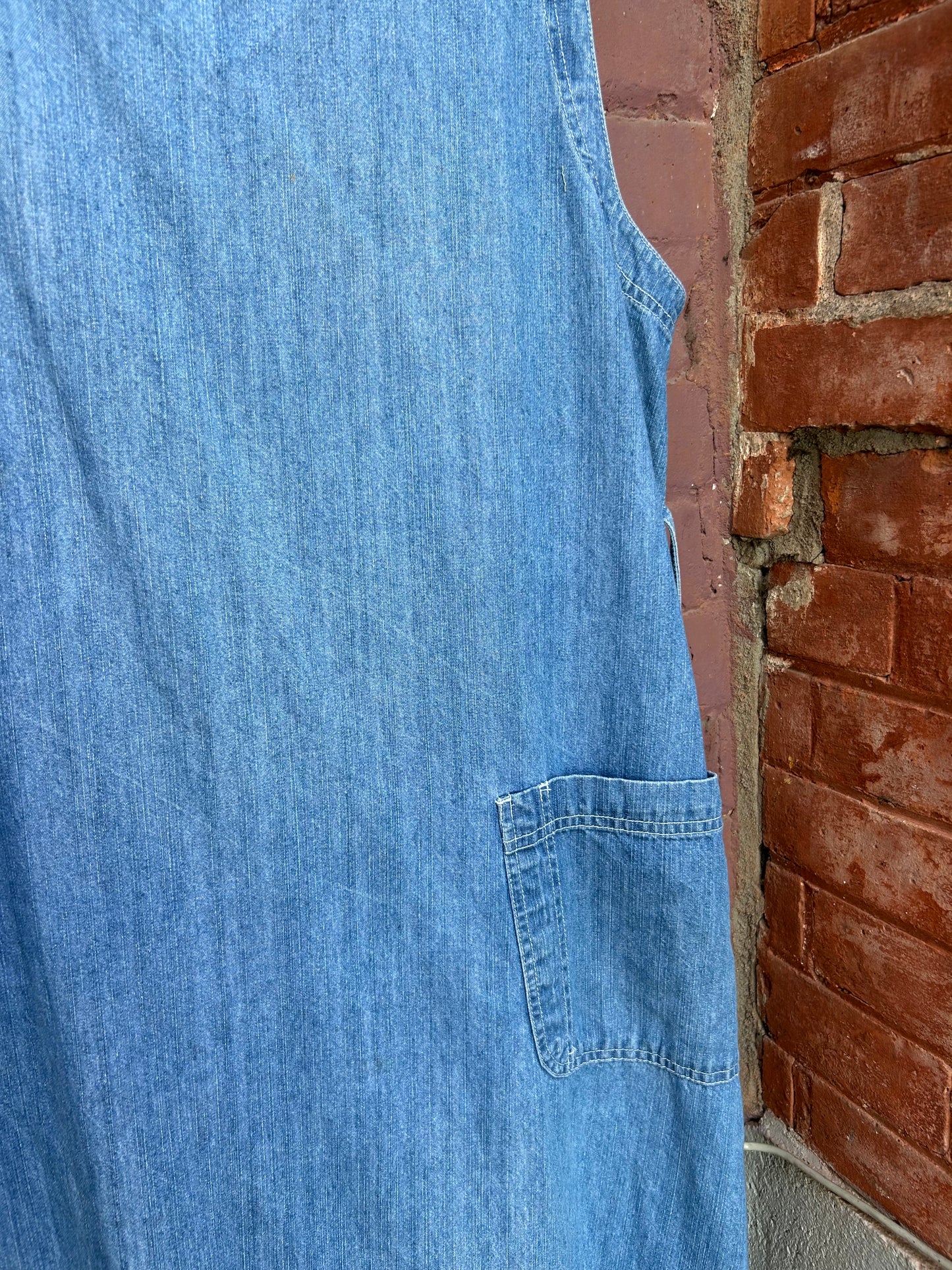 90's Vintage Light Denim Button Up Maxi Dress / Size XL
