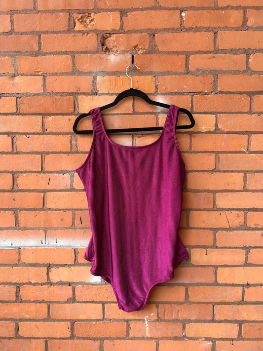 90’s Vintage Magenta Ribbed Low Back Swim Suit / Size XXL