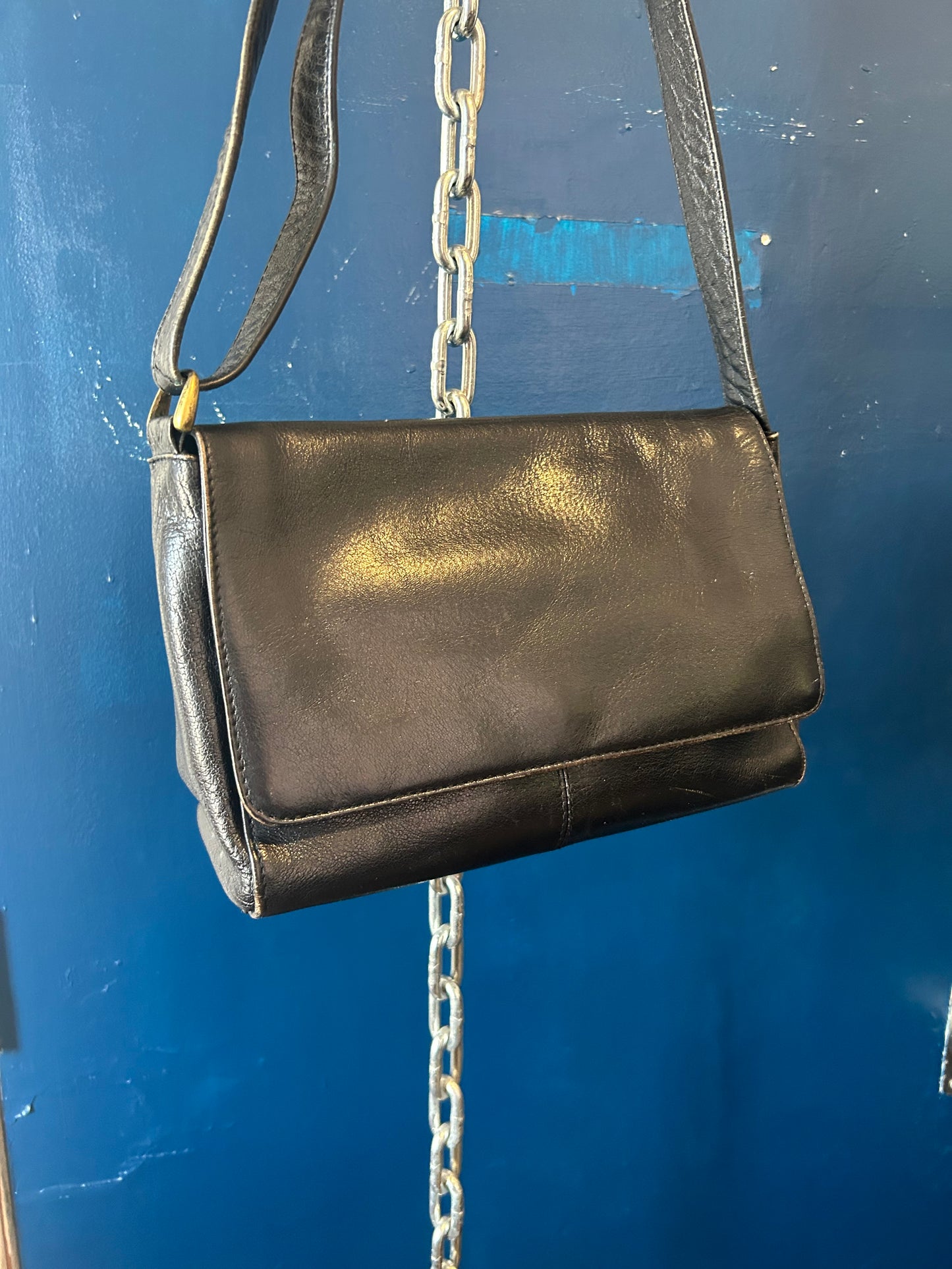 90’s Vintage Black Leather Crossbody / Shoulder Purse