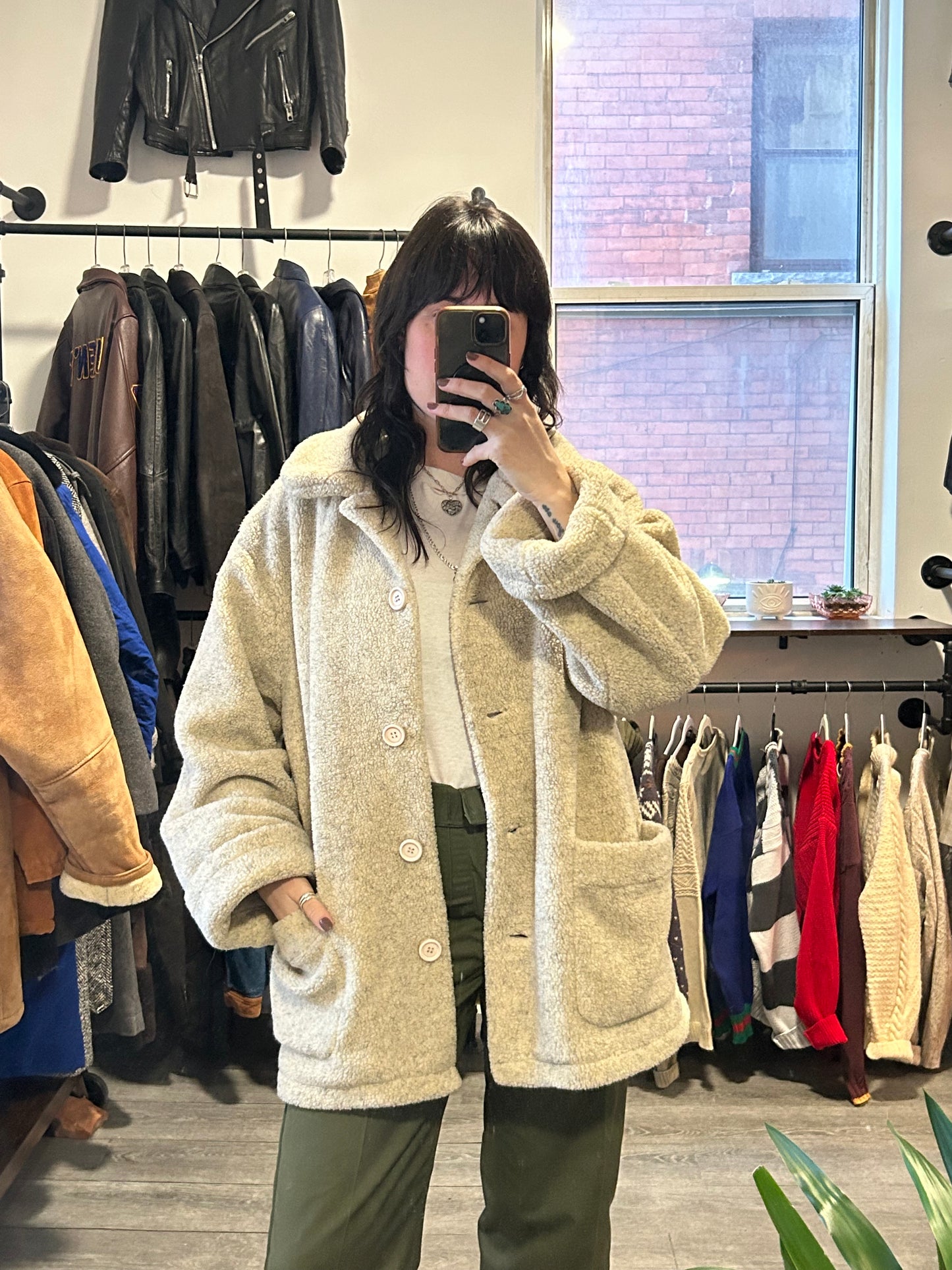 90’s Vintage Cream Sherpa Coat / Size XL