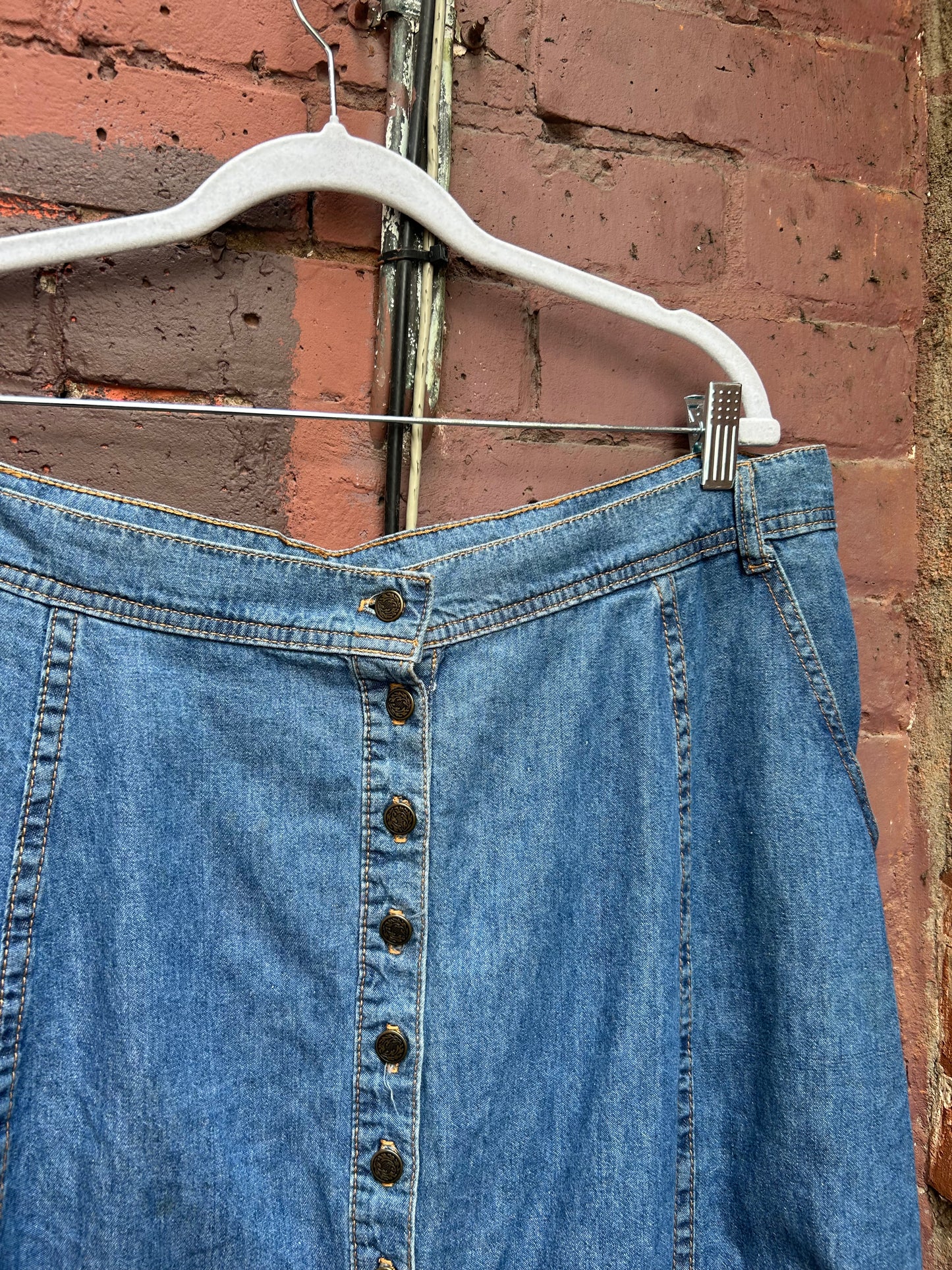 90’s Vintage Denim Button Down Maxi Skirt / 40 Waist