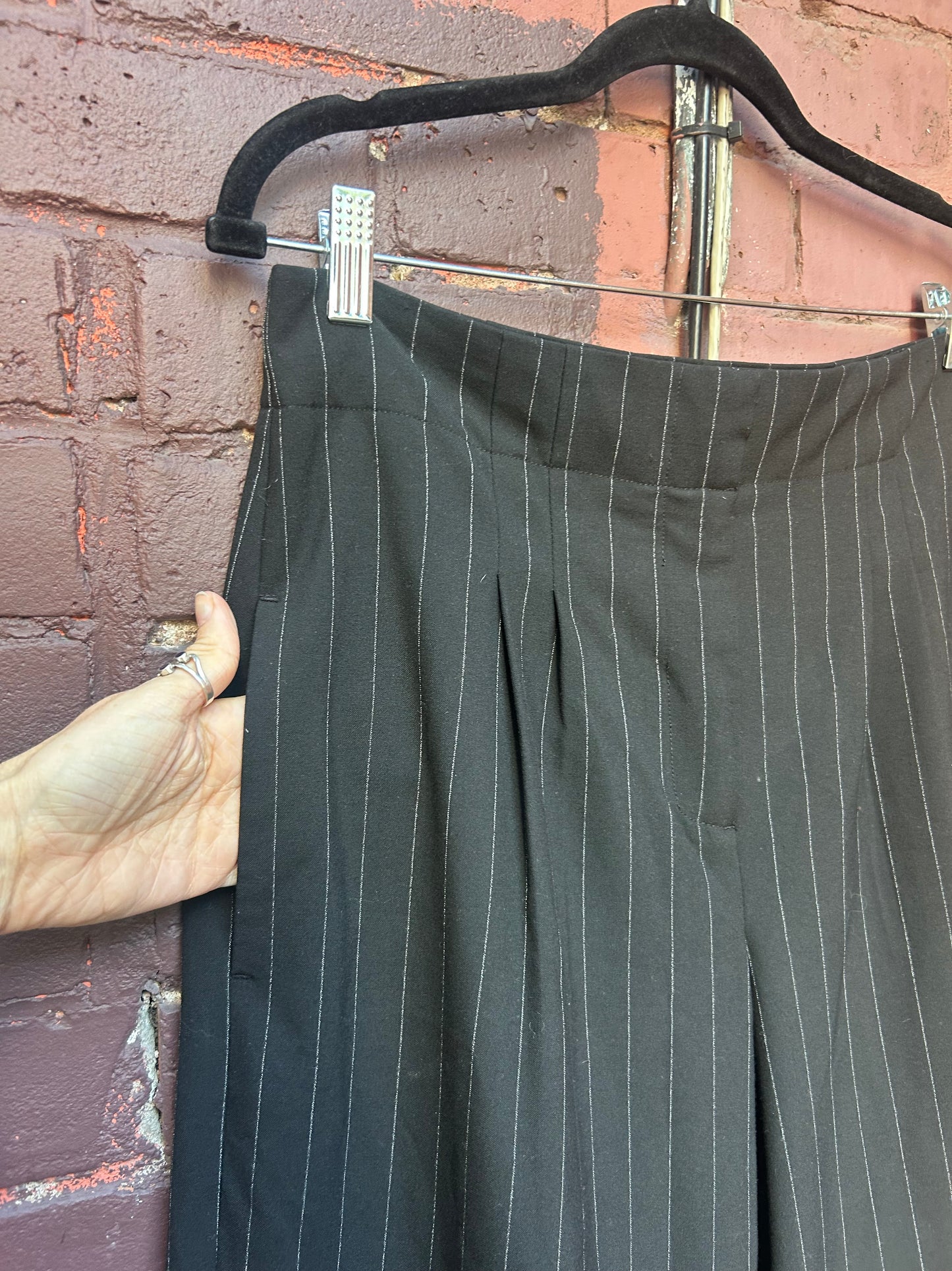 Y2K Vintage Black Pinstripe Wide Leg Trousers / 32 Waist