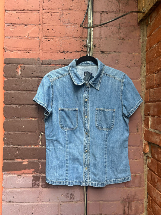 Y2K Vintage Gap Denim Short Sleeve Blouse / Size L