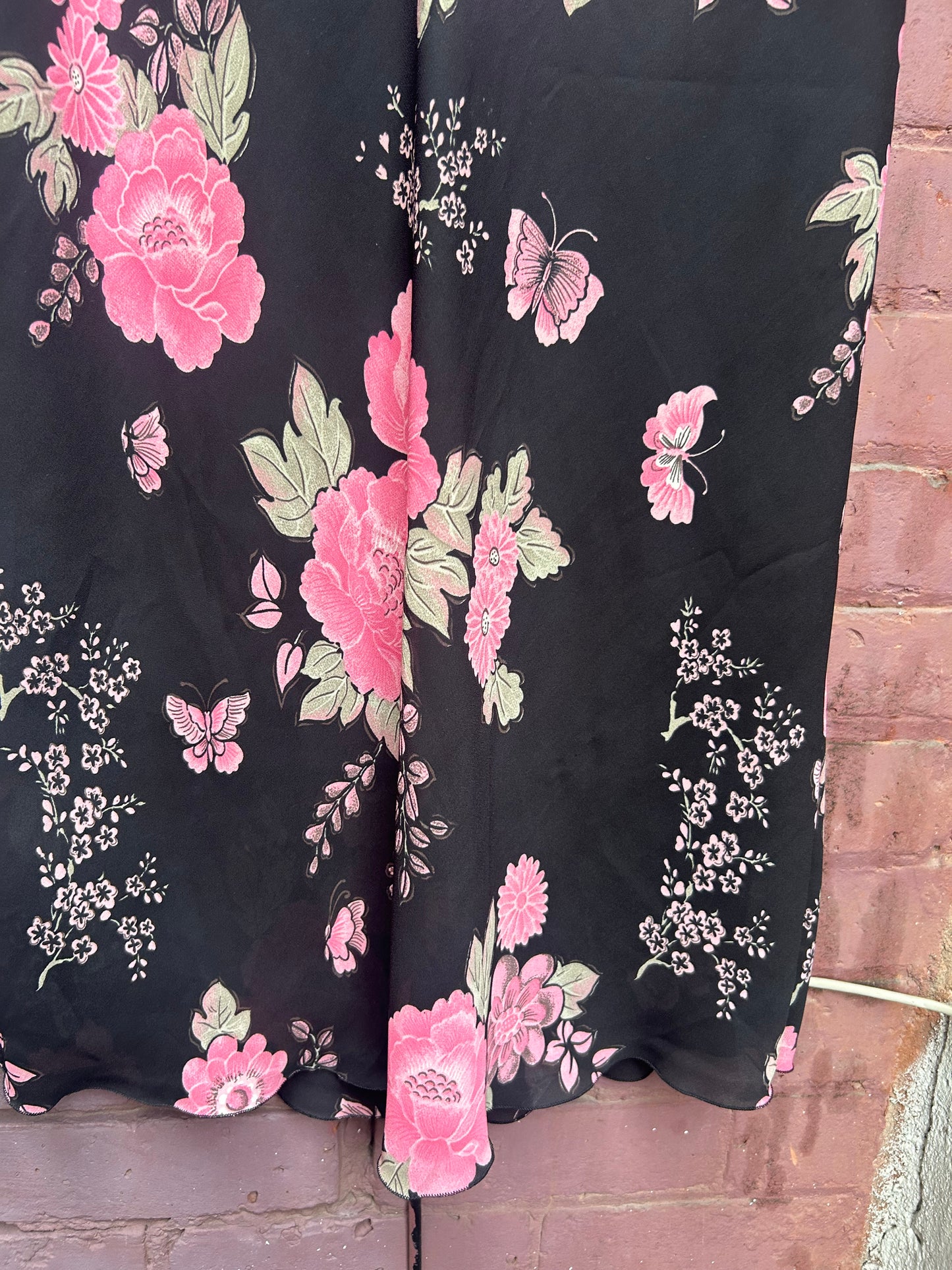 Y2K Vintage Pink & Black Floral Midi Skirt / 30-36 Waist