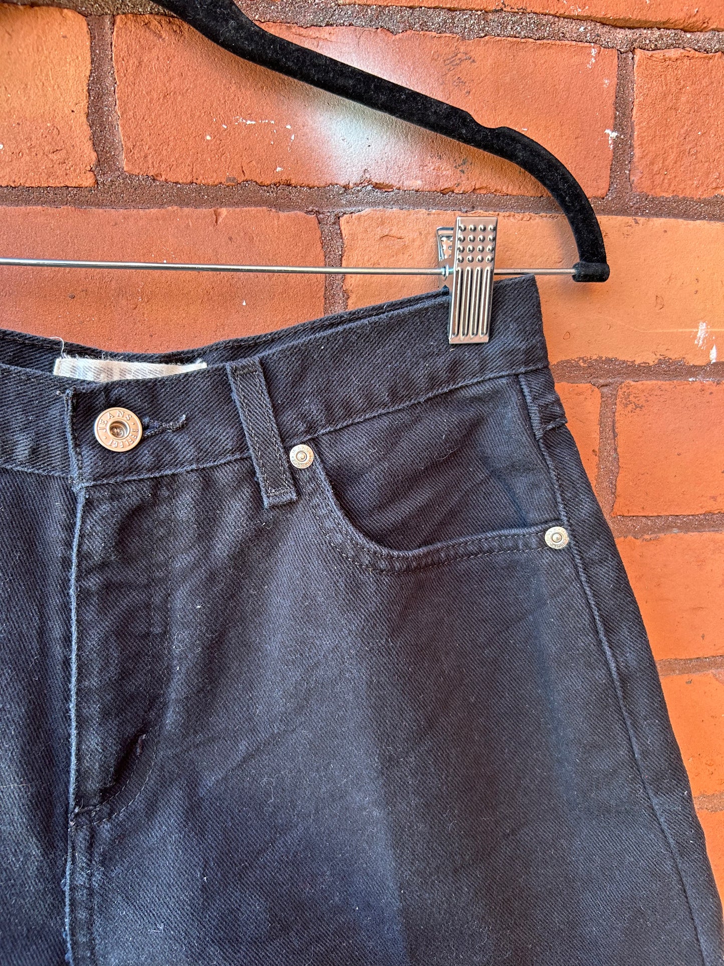 90’s Vintage Black Denim Shorts / 28 Waist