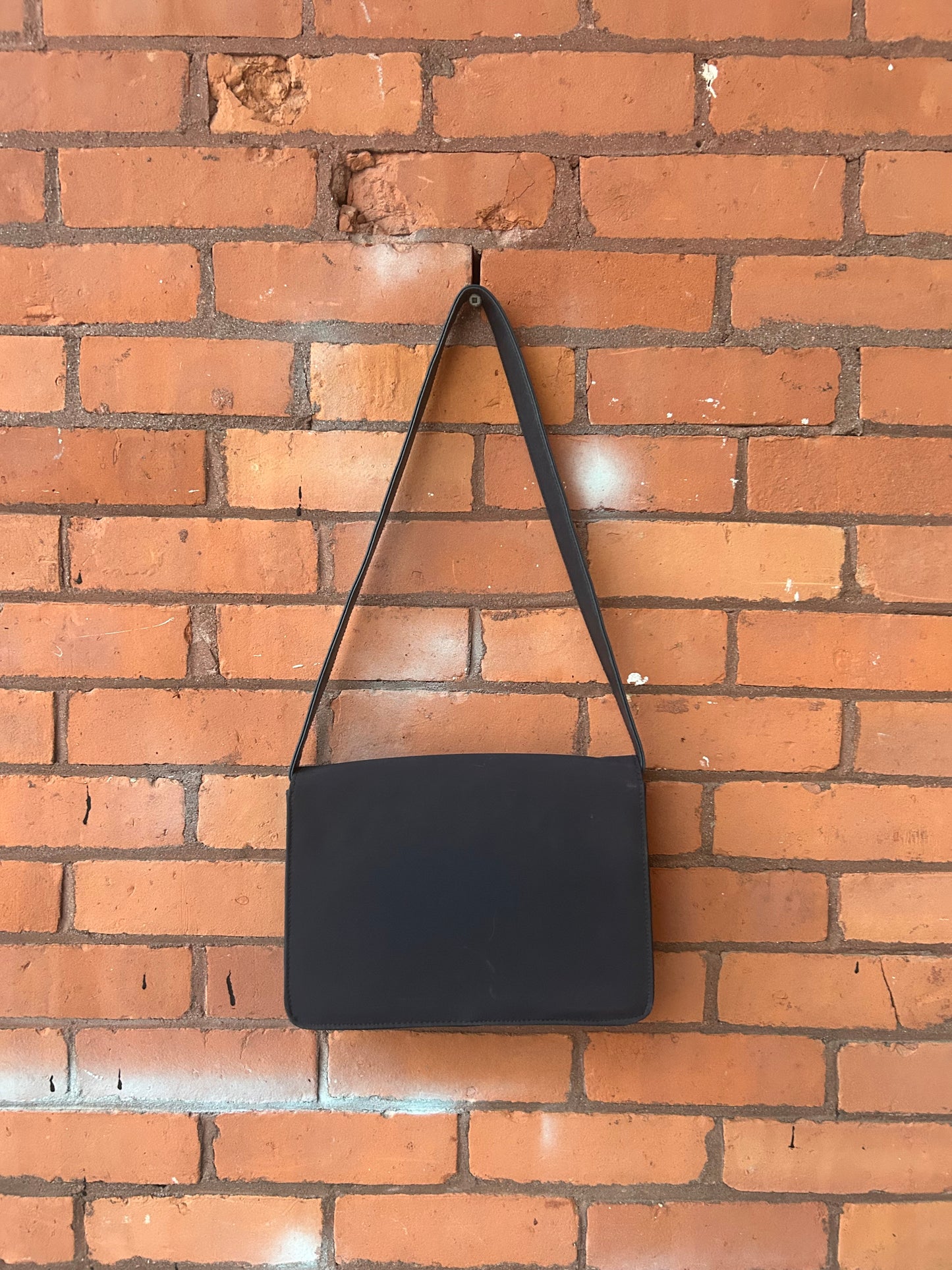 90’s Vintage Navy Nylon & Leather Shoulder Purse