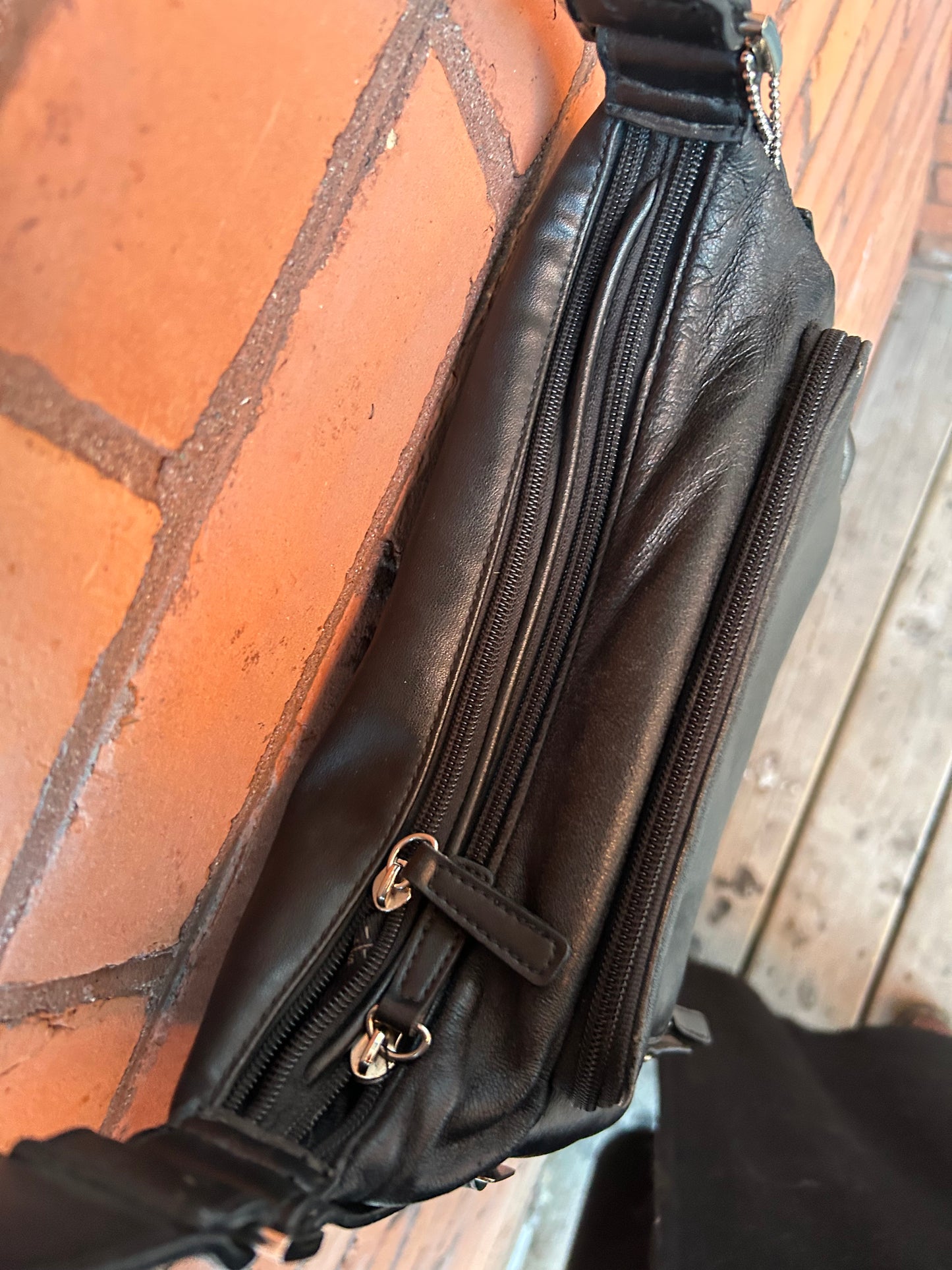 Y2K Vintage Black Leather Shoulder Purse