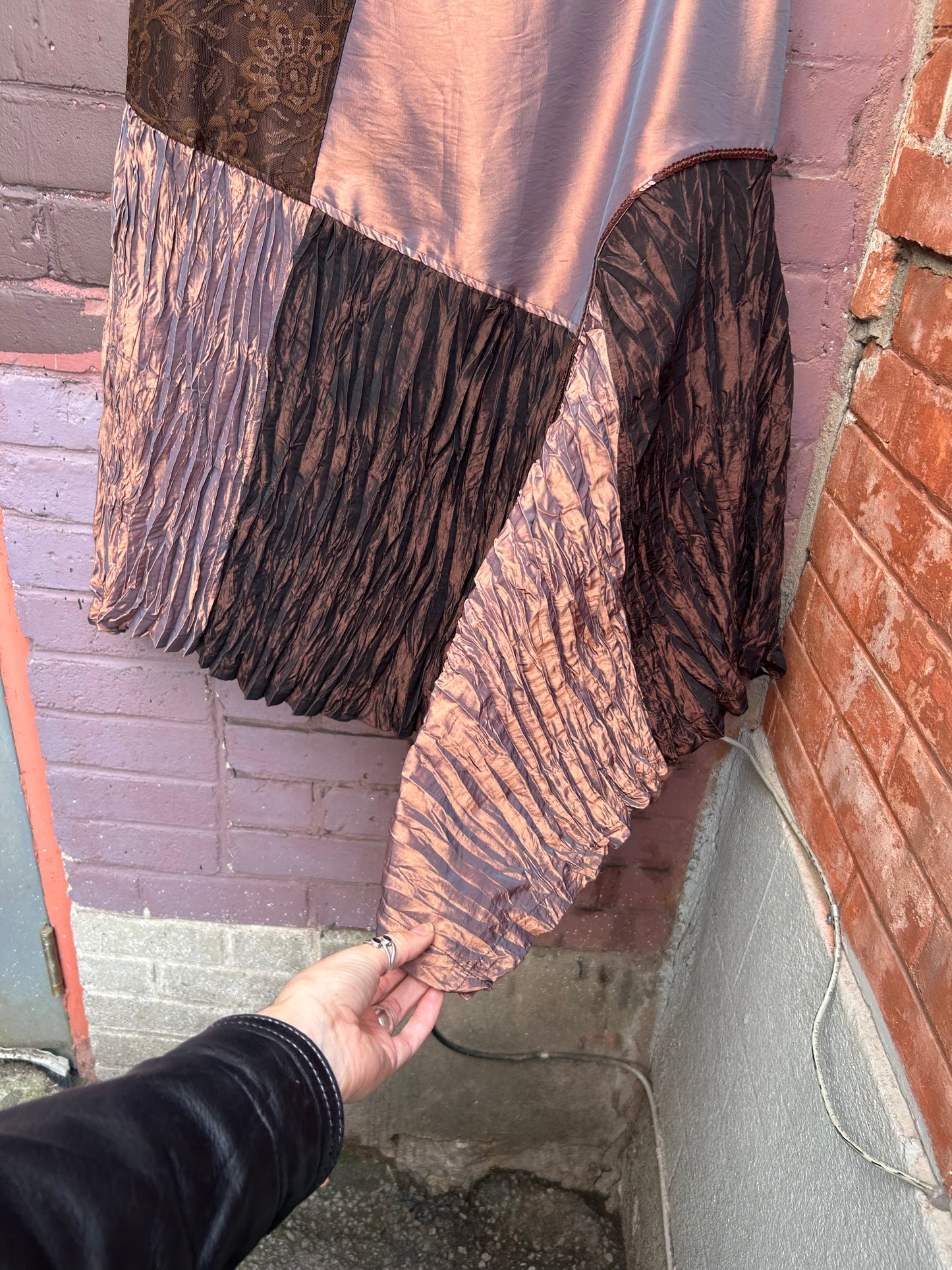 Y2K Vintage Asymmetrical Brown Taffeta Patchwork Skirt / 31 Waist