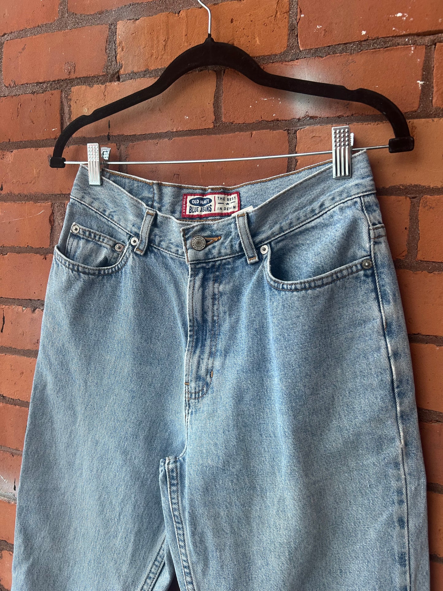 90’s Vintage Classic Light Wash Jeans / 29 Waist