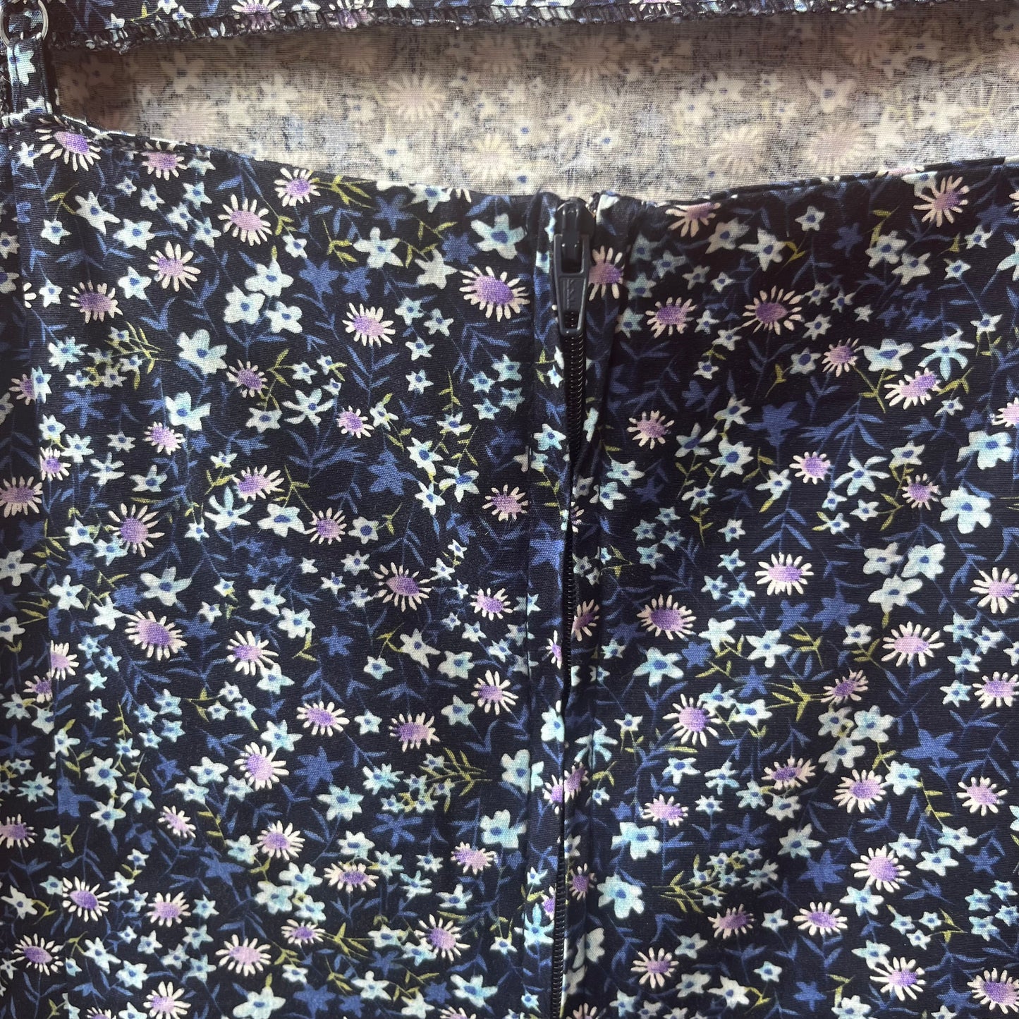 90’s Vintage Navy & Lavender Floral Square Neck Cotton Mini Dress / Size 10