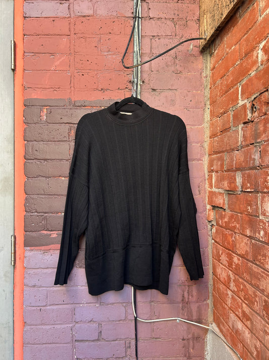 90’s Vintage Black Wool Mockneck Slouchy Sweater / Size XL