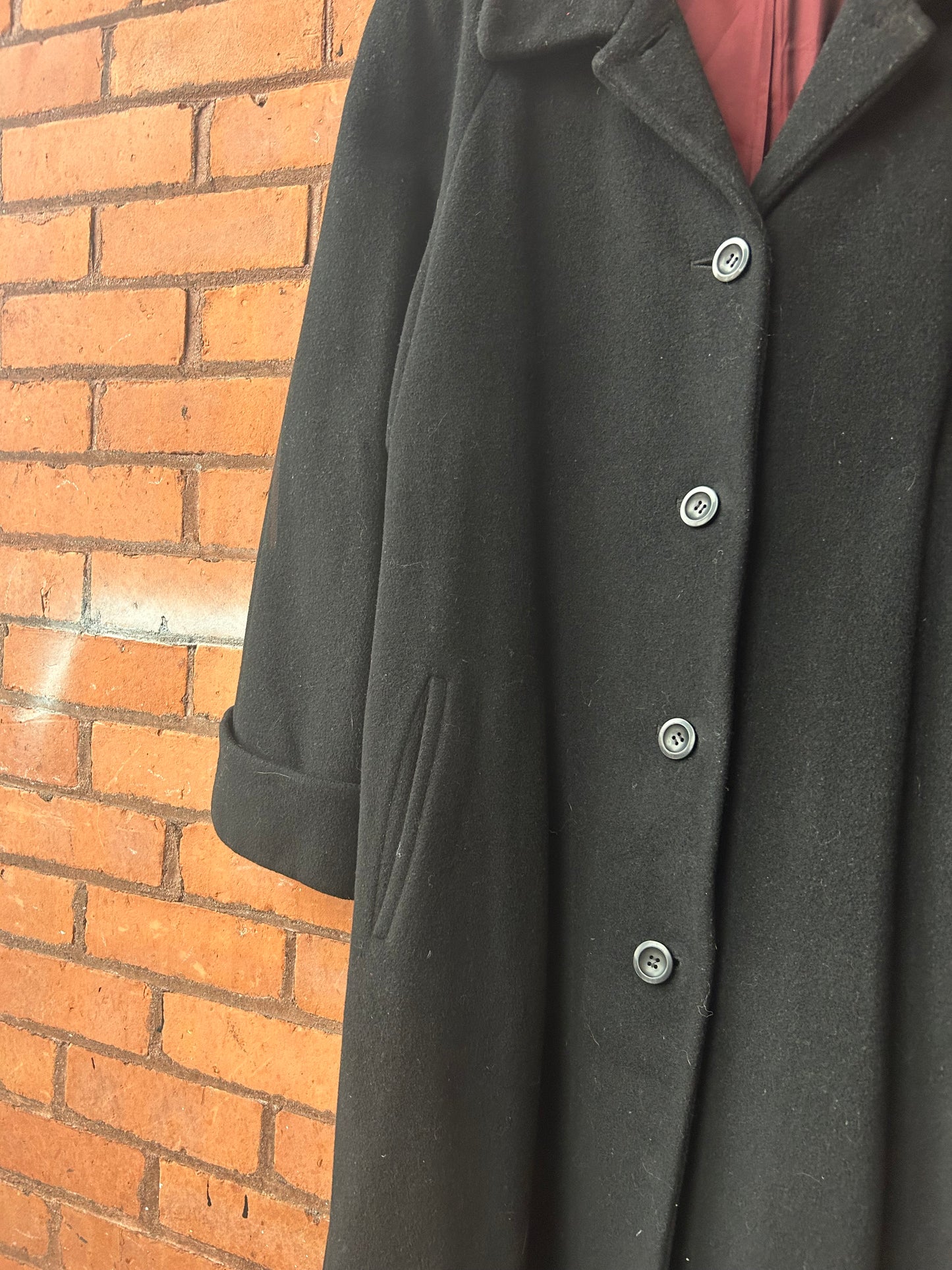 90’s Vintage Black Wool & Cashmere Overcoat / Size L