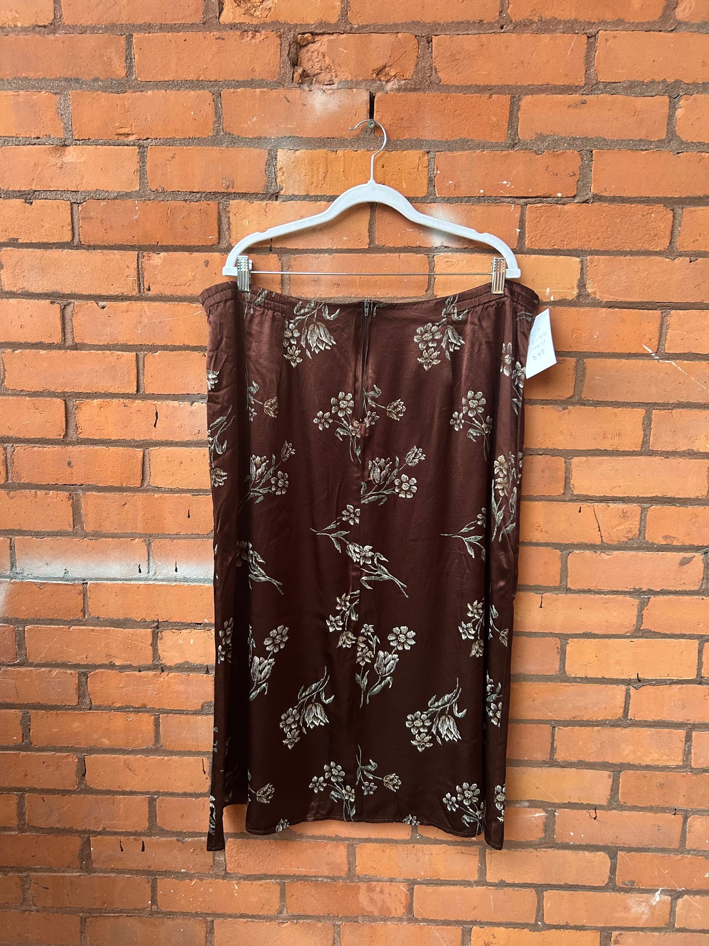 90’s Vintage Brown Floral Satin Midi Skirt / 40-44 Waist