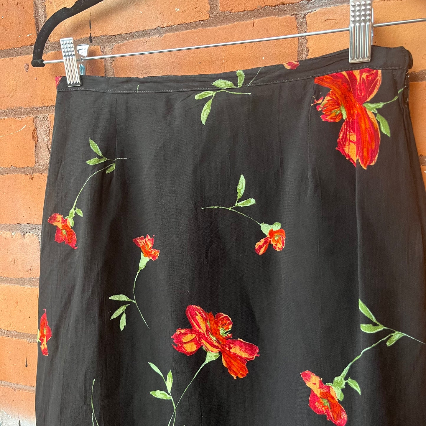 90’s Vintage Black& Red Floral Midi Skirt / 28 Waist