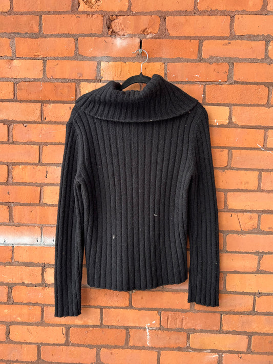 90’s Vintage Black Wool Blend Slouchy Turtleneck Knit Sweater / Size M