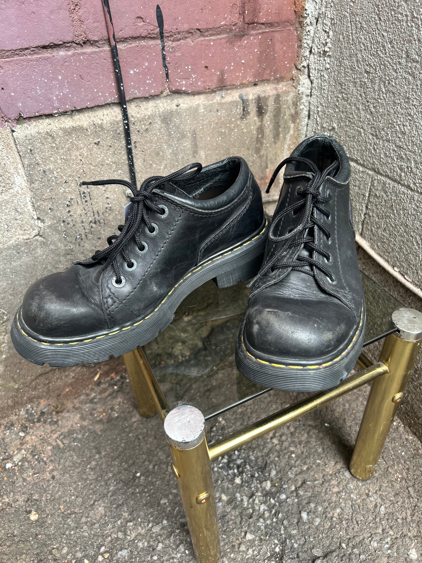 90's Vintage Dr Martens Black Leather Abilene Chunky Lace Up Shoes / Size 10