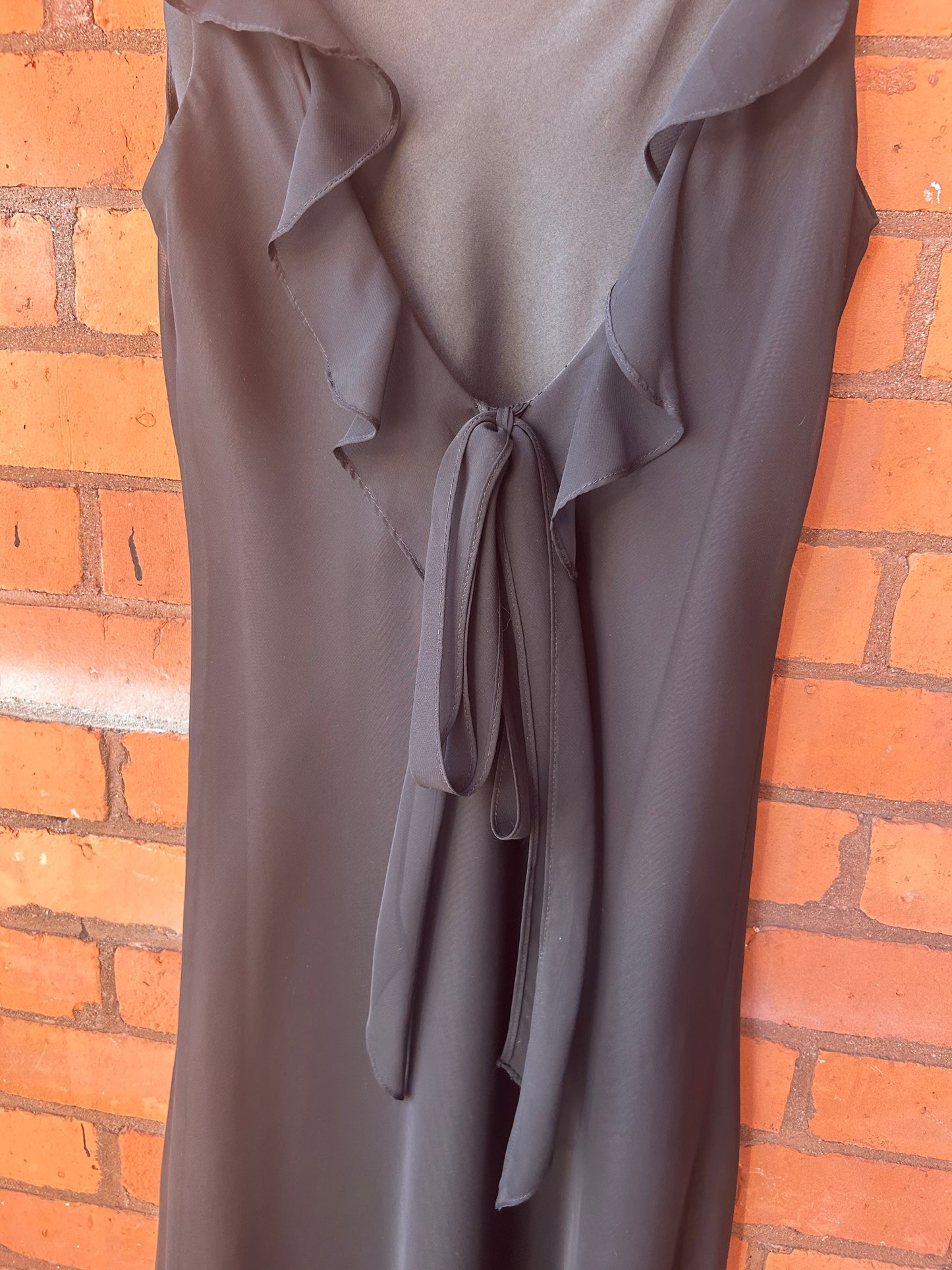 90’s Vintage Black Ruffle Bow Dress / Size 10