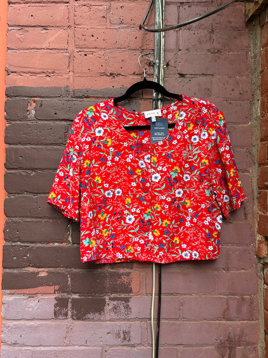 90's Vintage Red Floral Cropped Short Sleeve Blouse / Size M