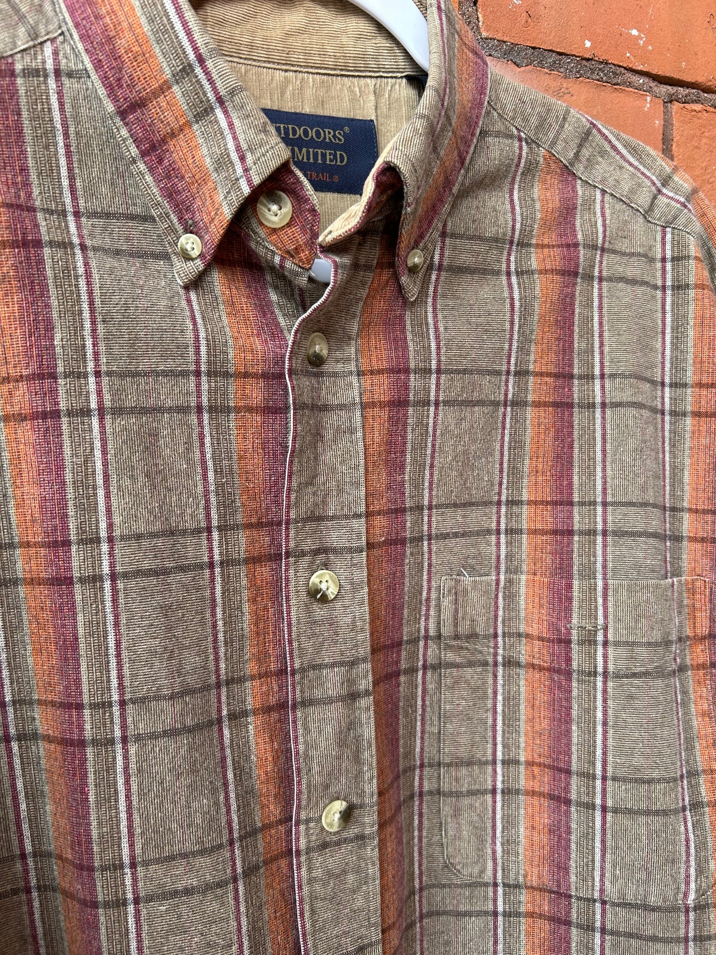 90’s Vintage Thick Cotton Plaid Button Down / Size M-L