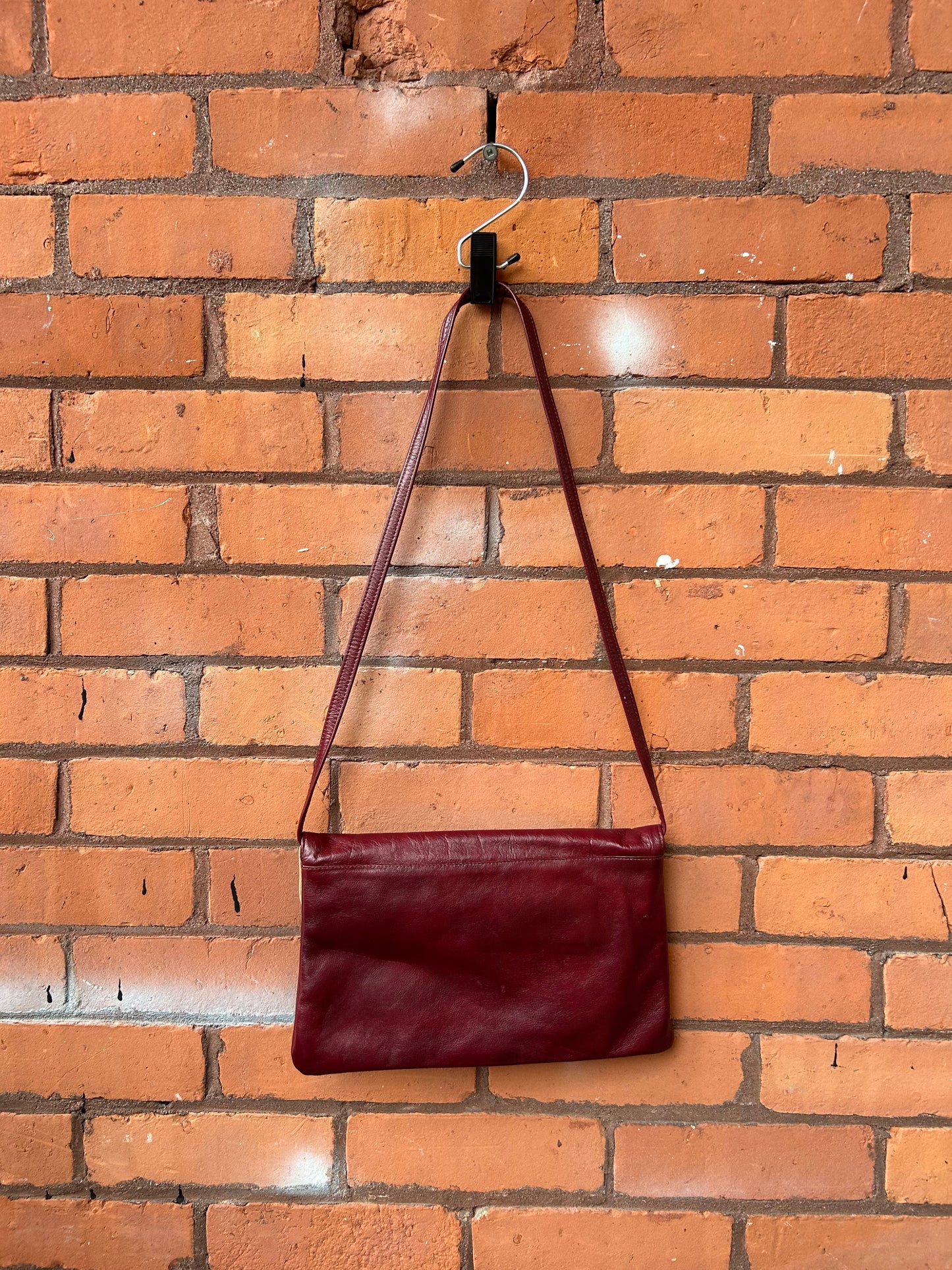 80’s Vintage Burgundy Leather Bow Clutch Purse