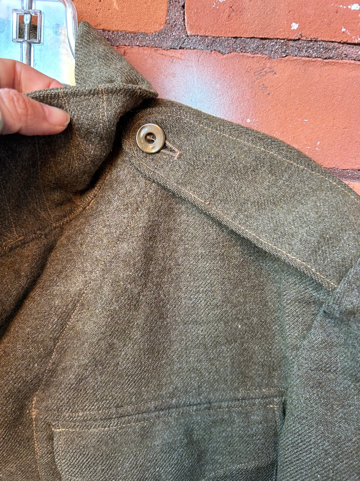1949 Vintage Canadian WW2 ‘Ike’ Wool Cropped Army Jacket / Size S