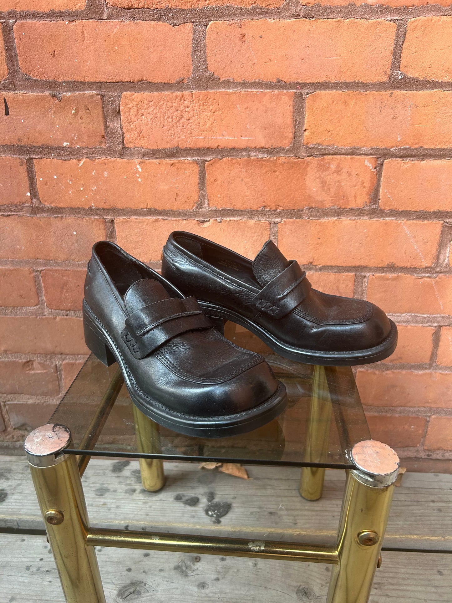 90’s Vintage Black Leather Chunky Loafers / Size 7