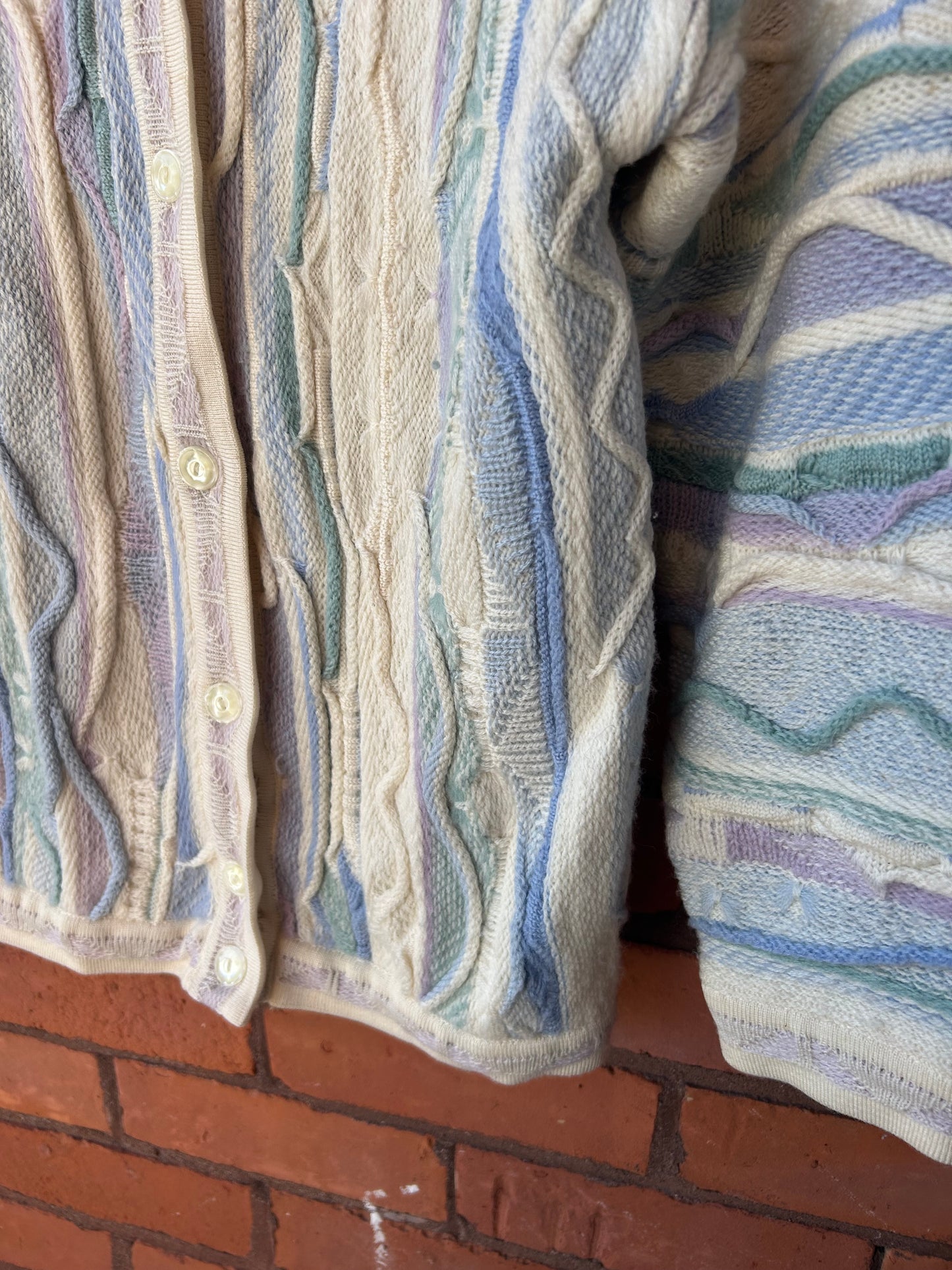 90’s Vintage Pastel & White Soft Wool Textured Cardigan / Size S