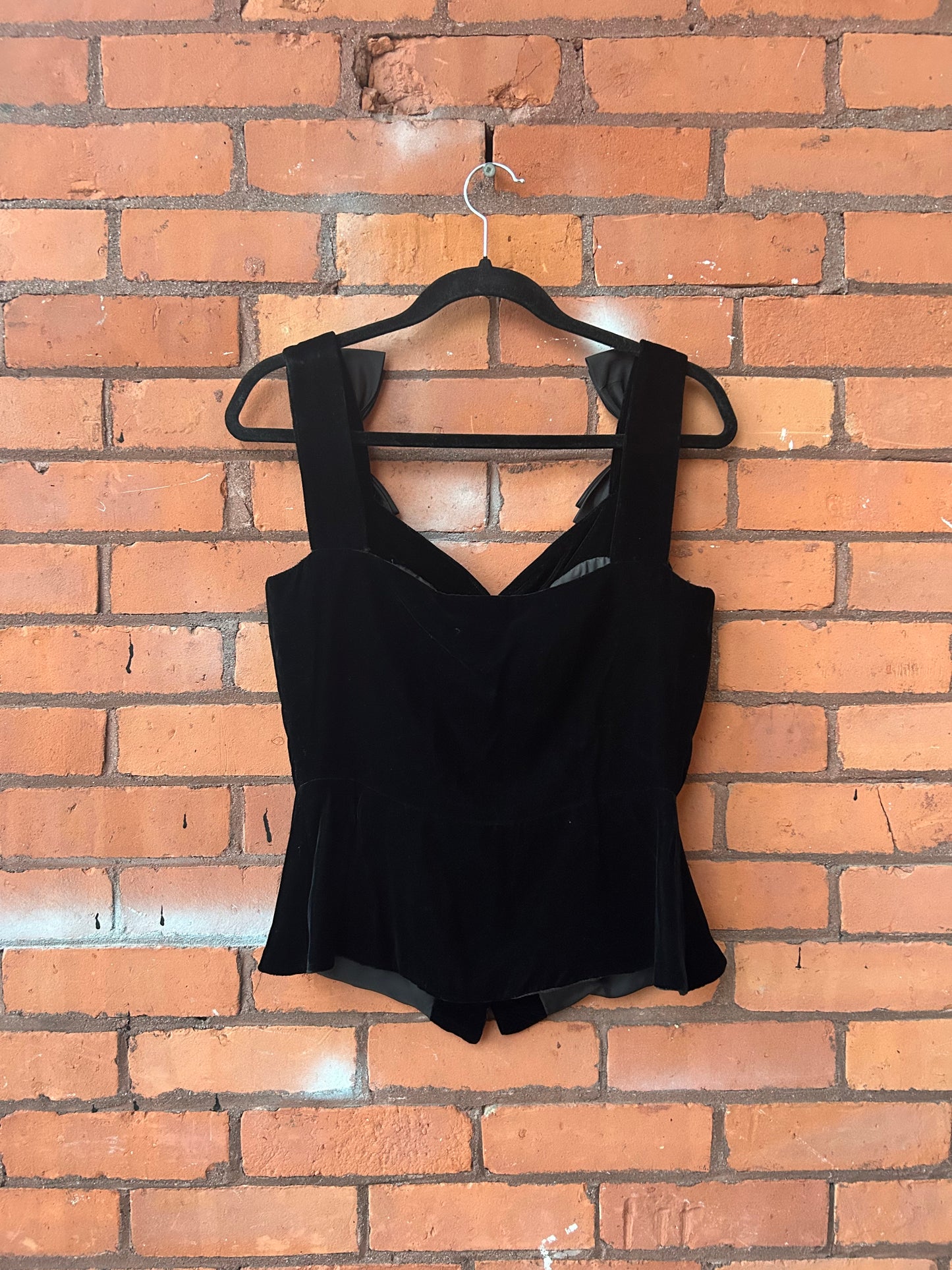 90’s Vintage Black Velvet Bow Vest Top / Size S-M