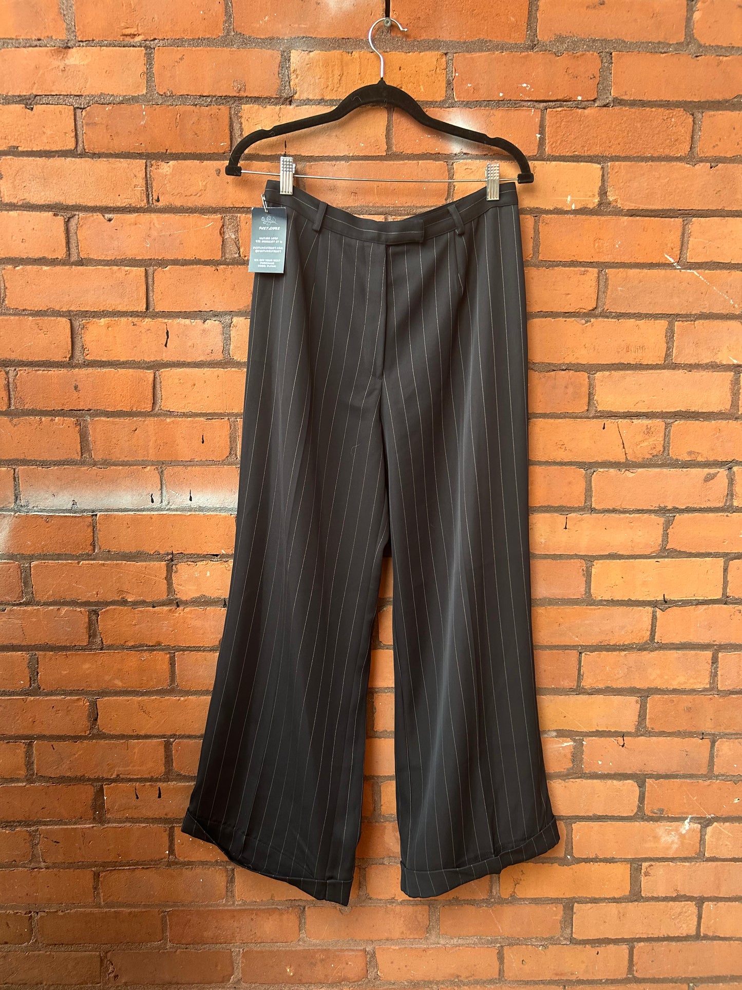 90’s Vintage Navy Pinstripe Wide Leg Trousers / 30 waist