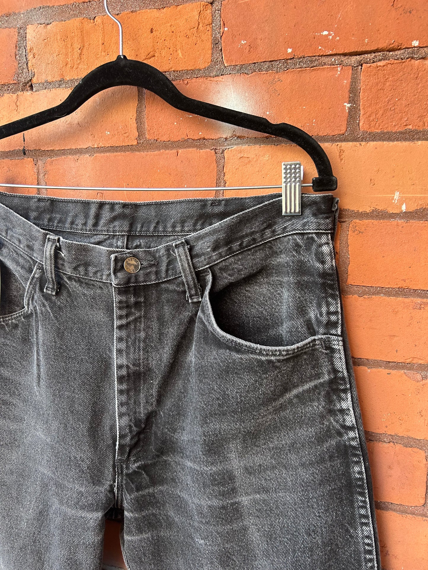 90’s Vintage Faded Black Straight Leg Jeans / 34 Waist